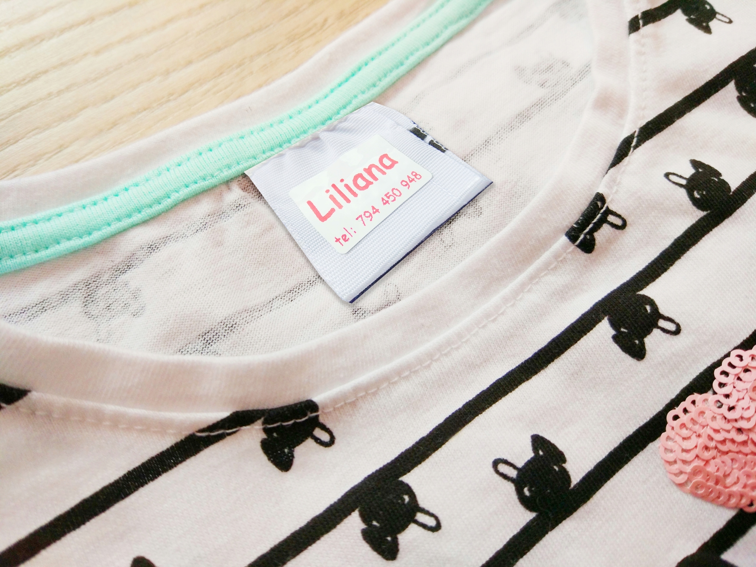 NAKLEJKI Z IMIENIEM NA UBRANIA METKI IMIENNE IMIENNIKI NAKLEJKA STICK MINI Marka GuguBay