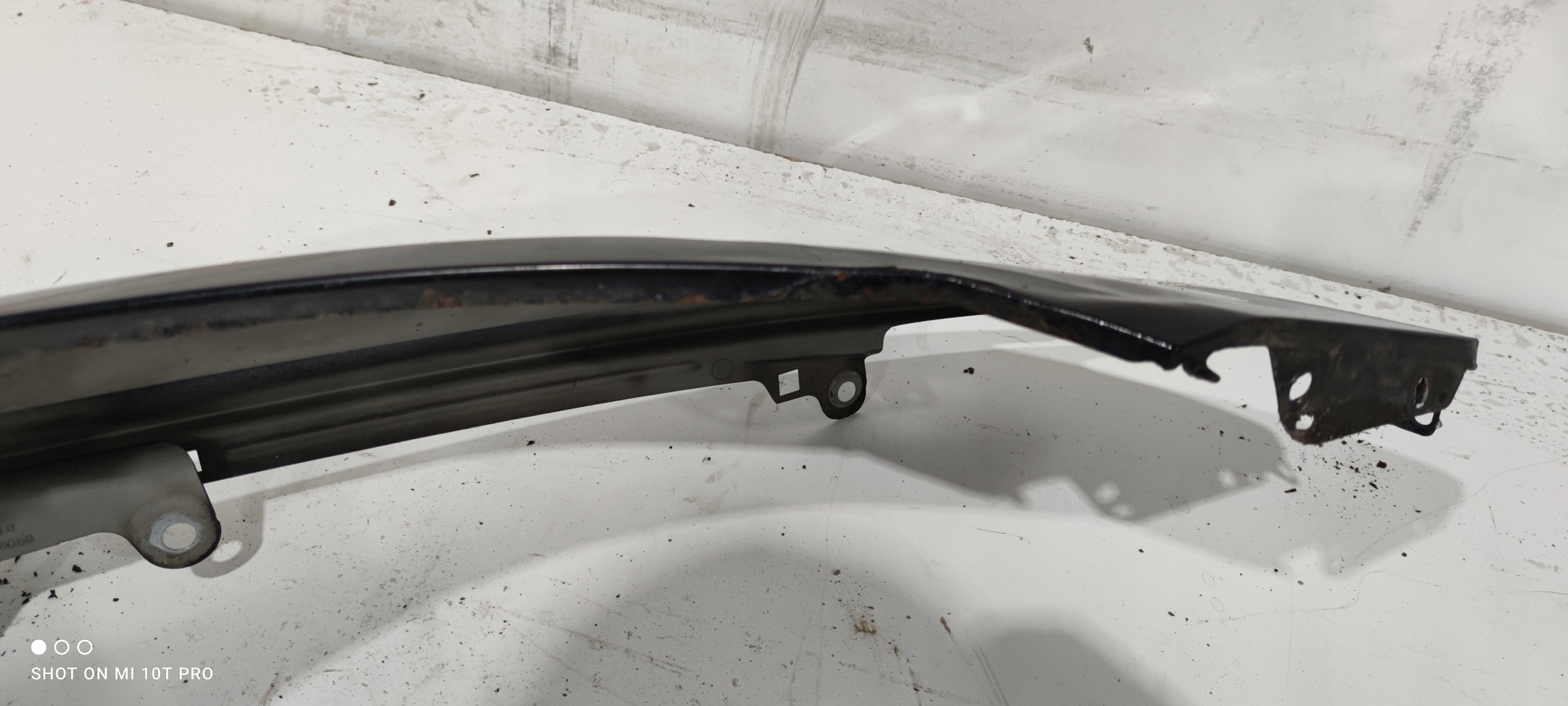 fender right front AUDI A4 B8 2008-2011 LY9B *