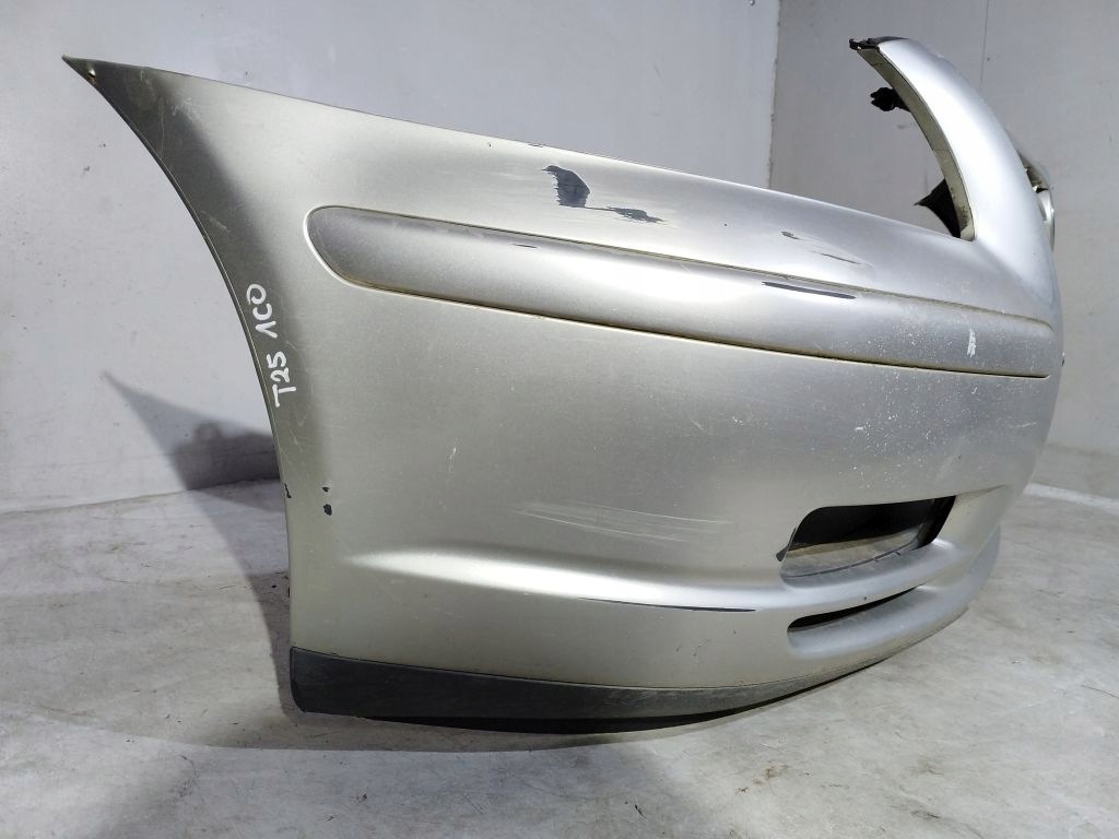 Toyota Avensis T25 II 2 bumper front front 1C0
