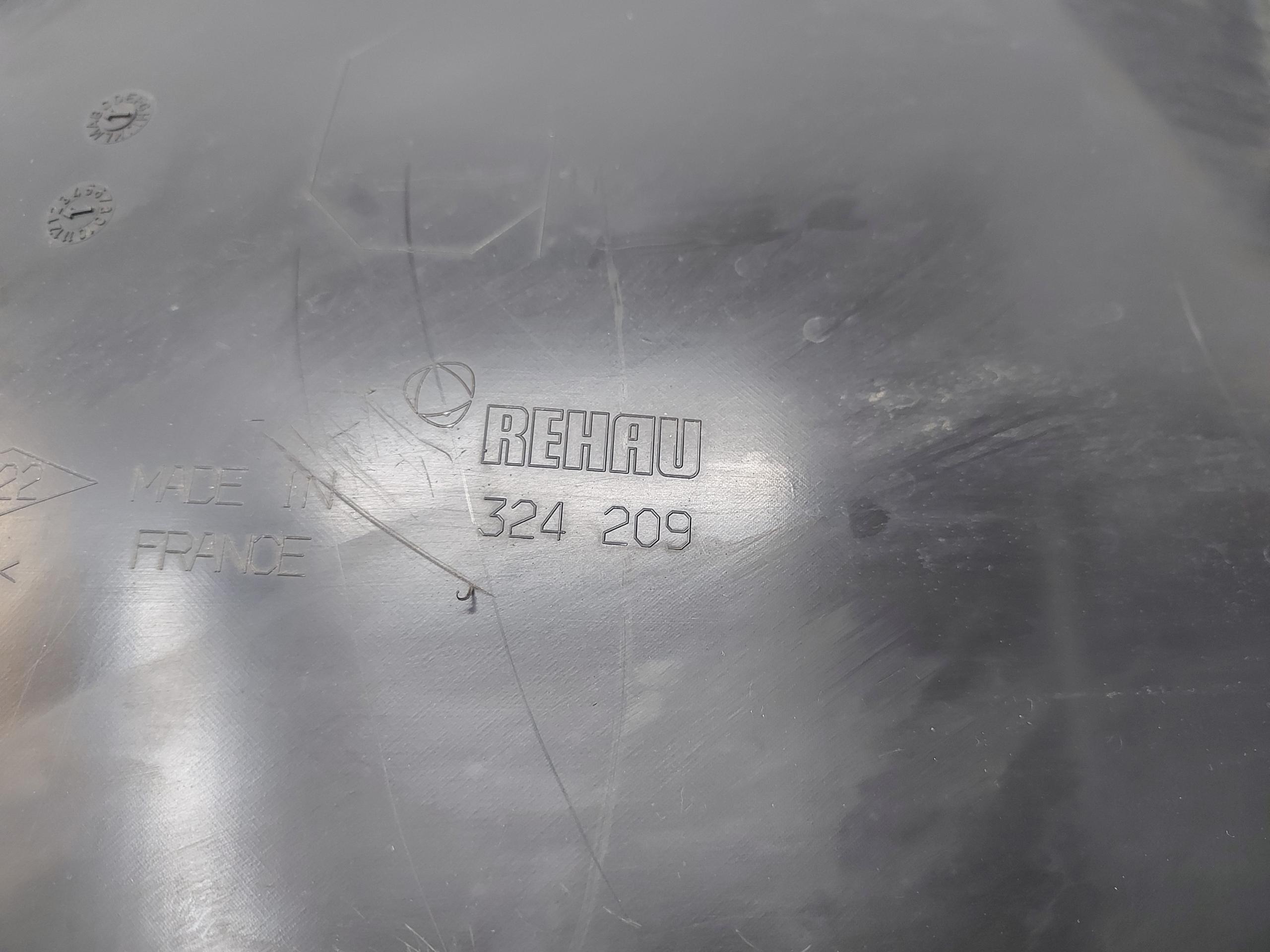 Renault Master III LIFT mudguard left front front rear part 638436894r