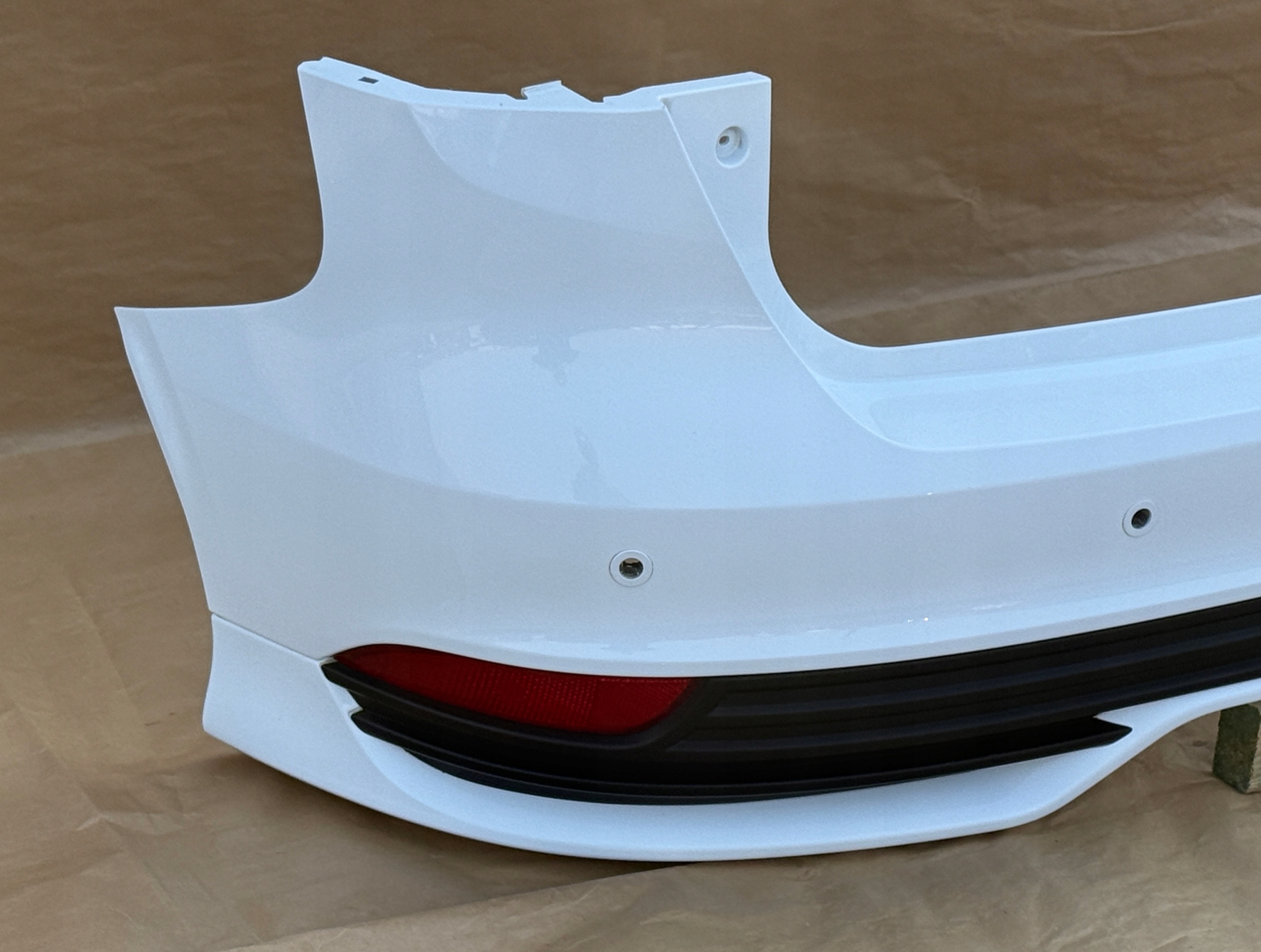 FORD FOCUS MK3 LIFT ST 2014-2018 stoßstange heck HATCHBACK FROZEN WHITE