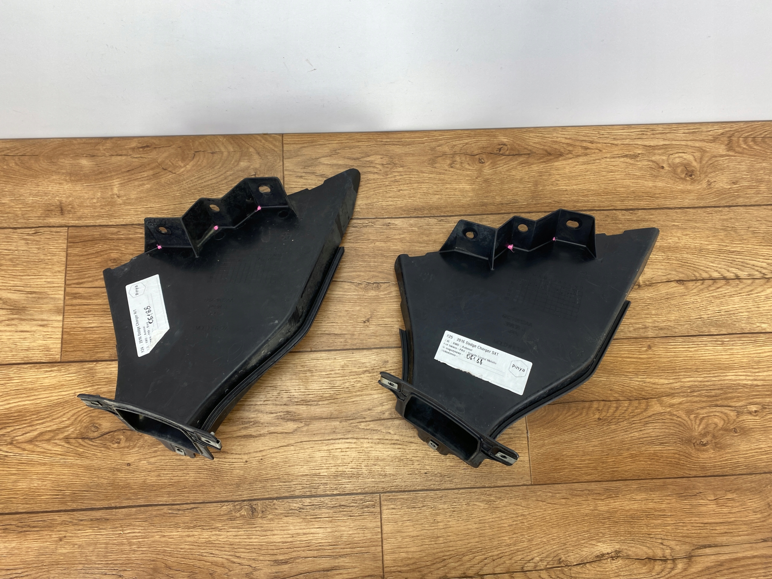 intake air drain brake right Dodge Charger 2015+ USA