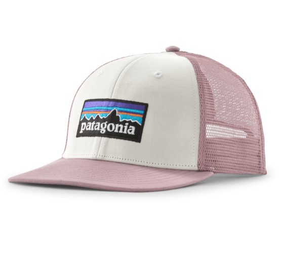 Czapka Patagonia P-6 Logo Trucker Hat white w/quiet violet