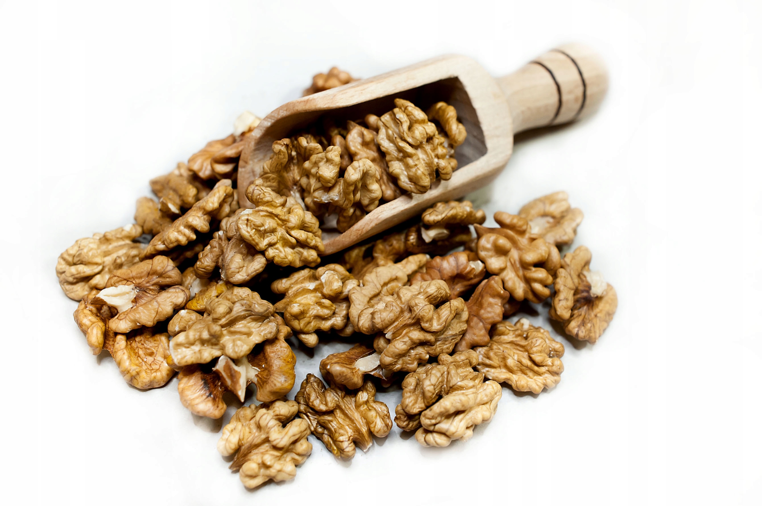 ORZECHY WŁOSKIE ŁUSKANE 1 KG POLSKIE ZBIÓR 2025