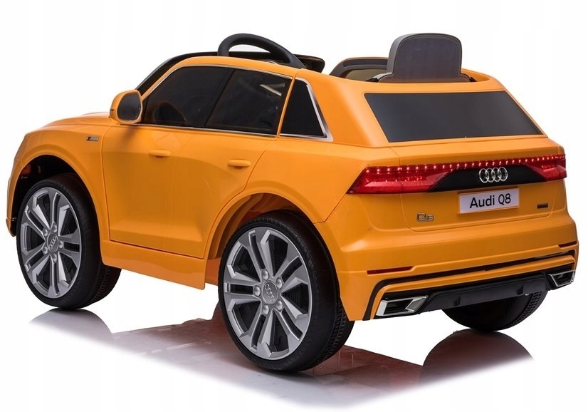 Auto na Akumulator Audi Q8 Żółty Lakierowany Kolor Pomarańczowy Żółty