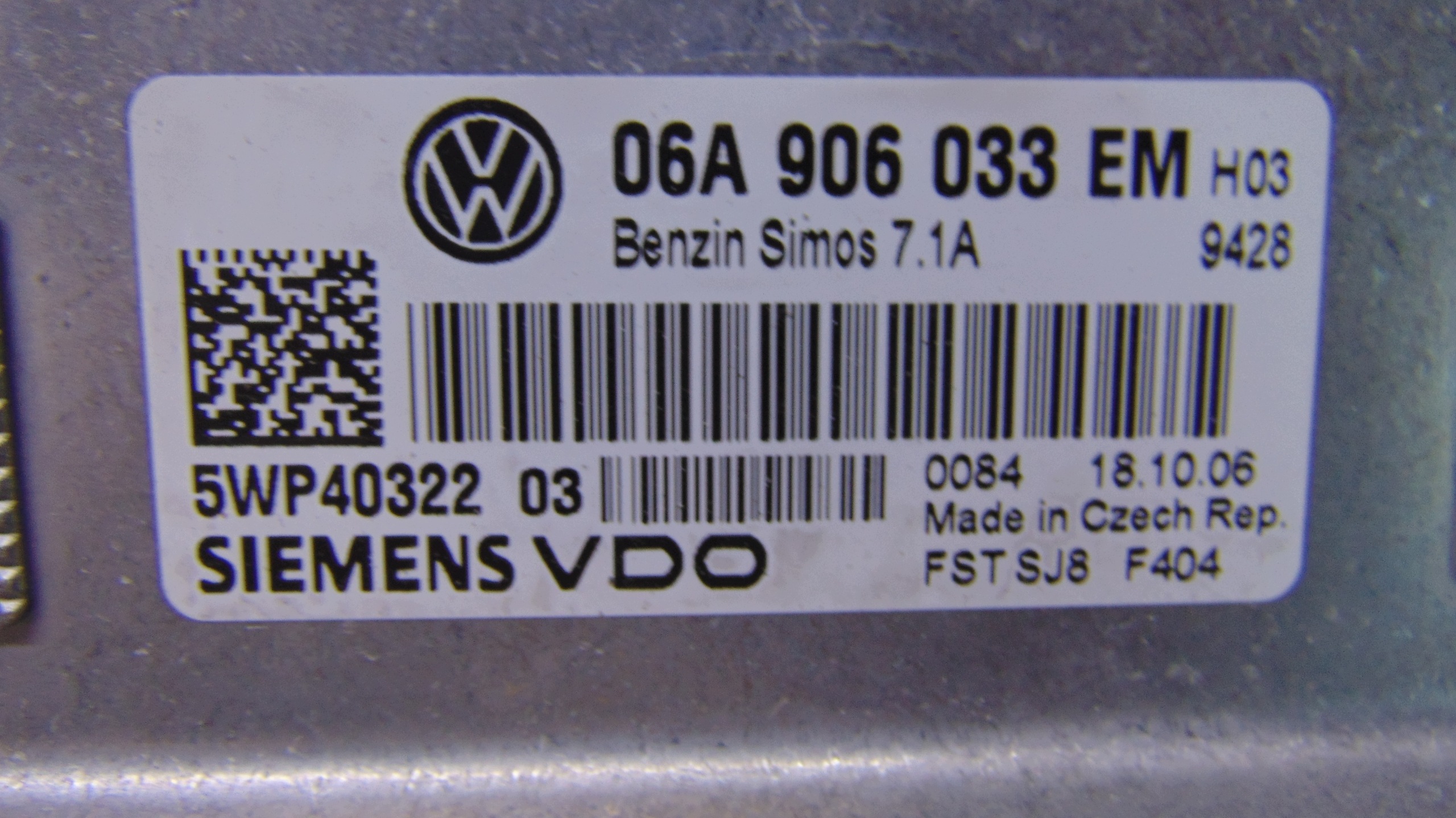 computer control unit engine 1.6 8V VW GOLF V HB 03-10 ROK