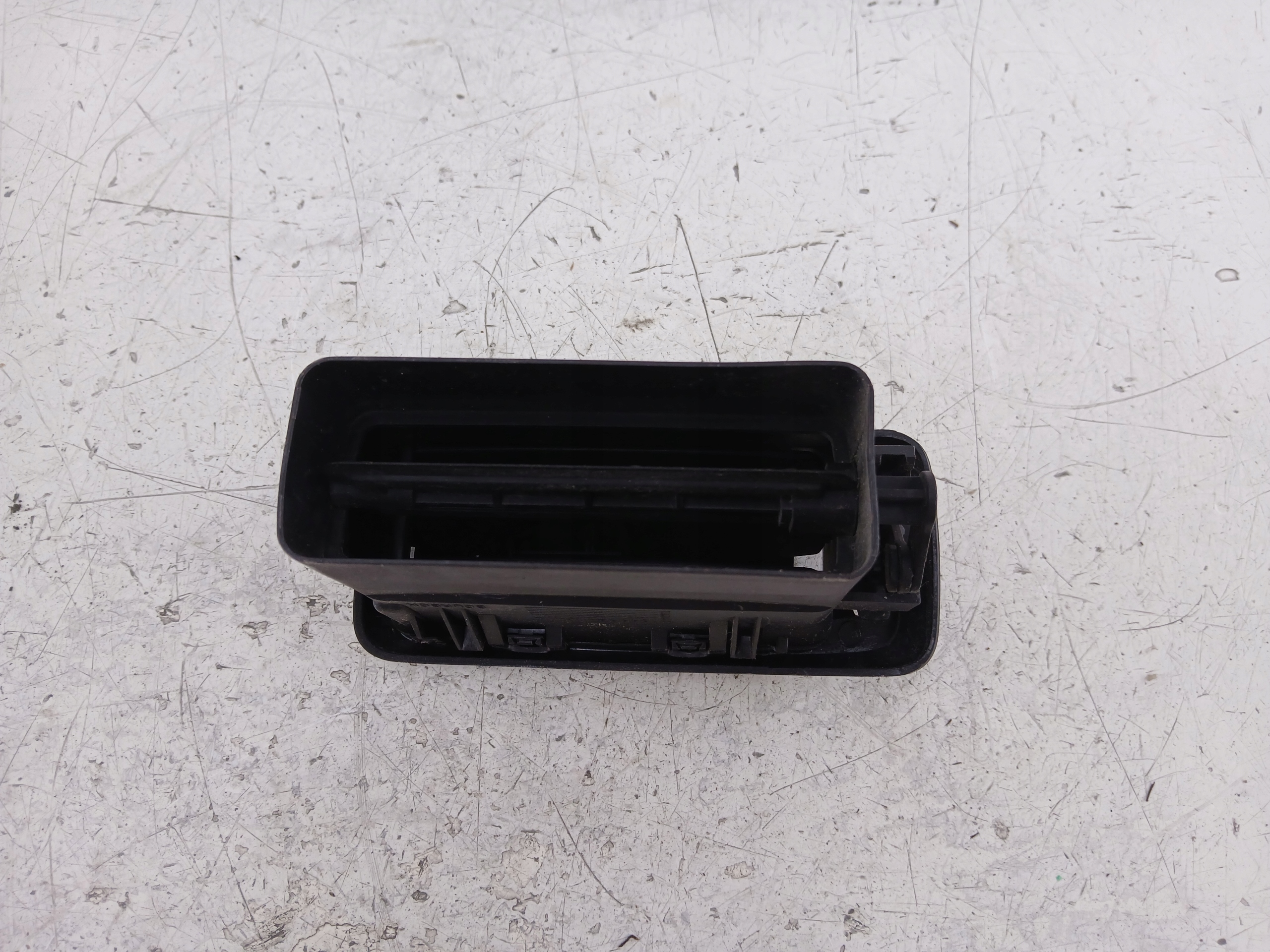 RENAULT TRAFIC II VIVARO grid air conditioning devices central