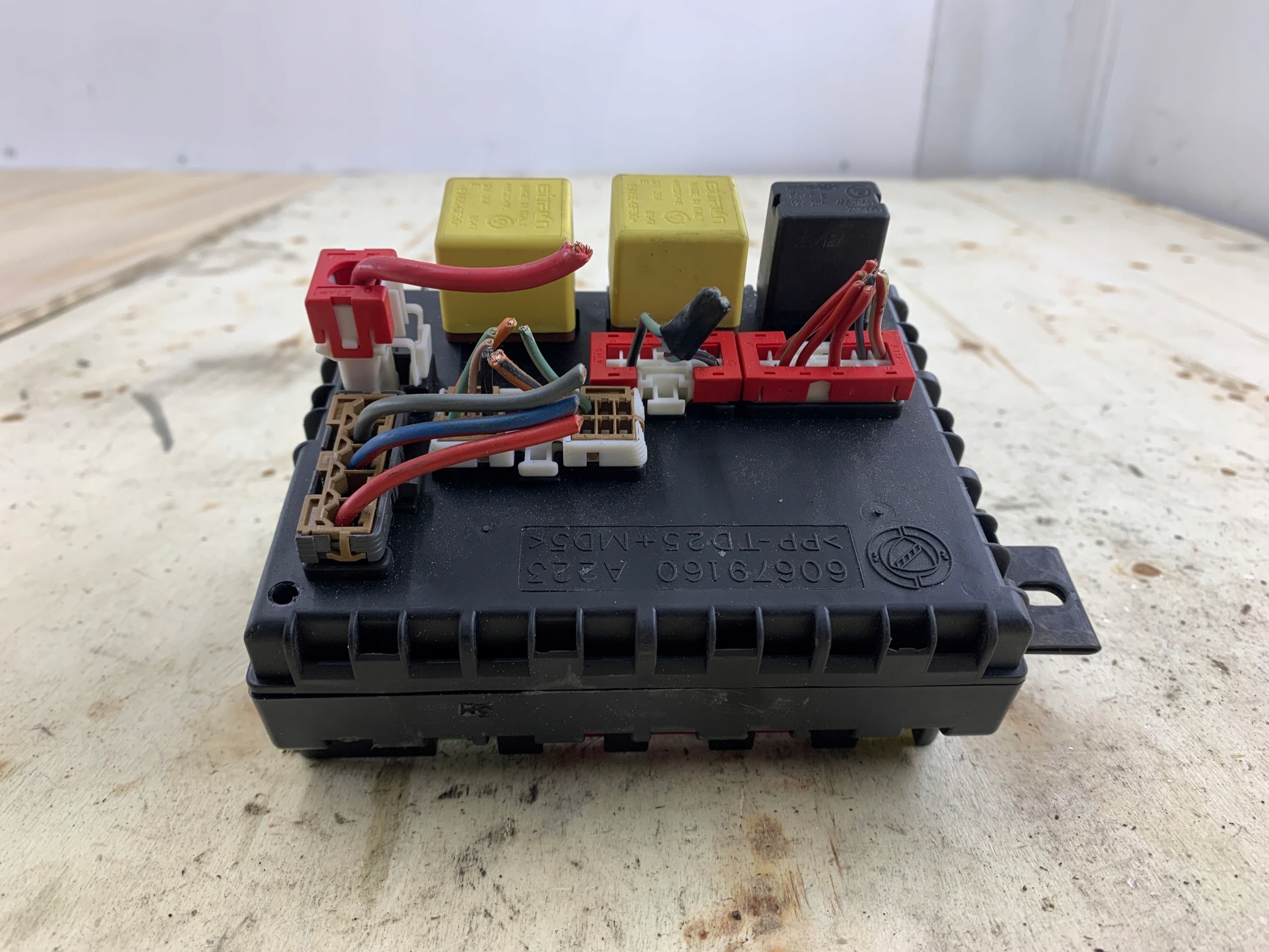 ALFA ROMEO 156 fuse box 60679160