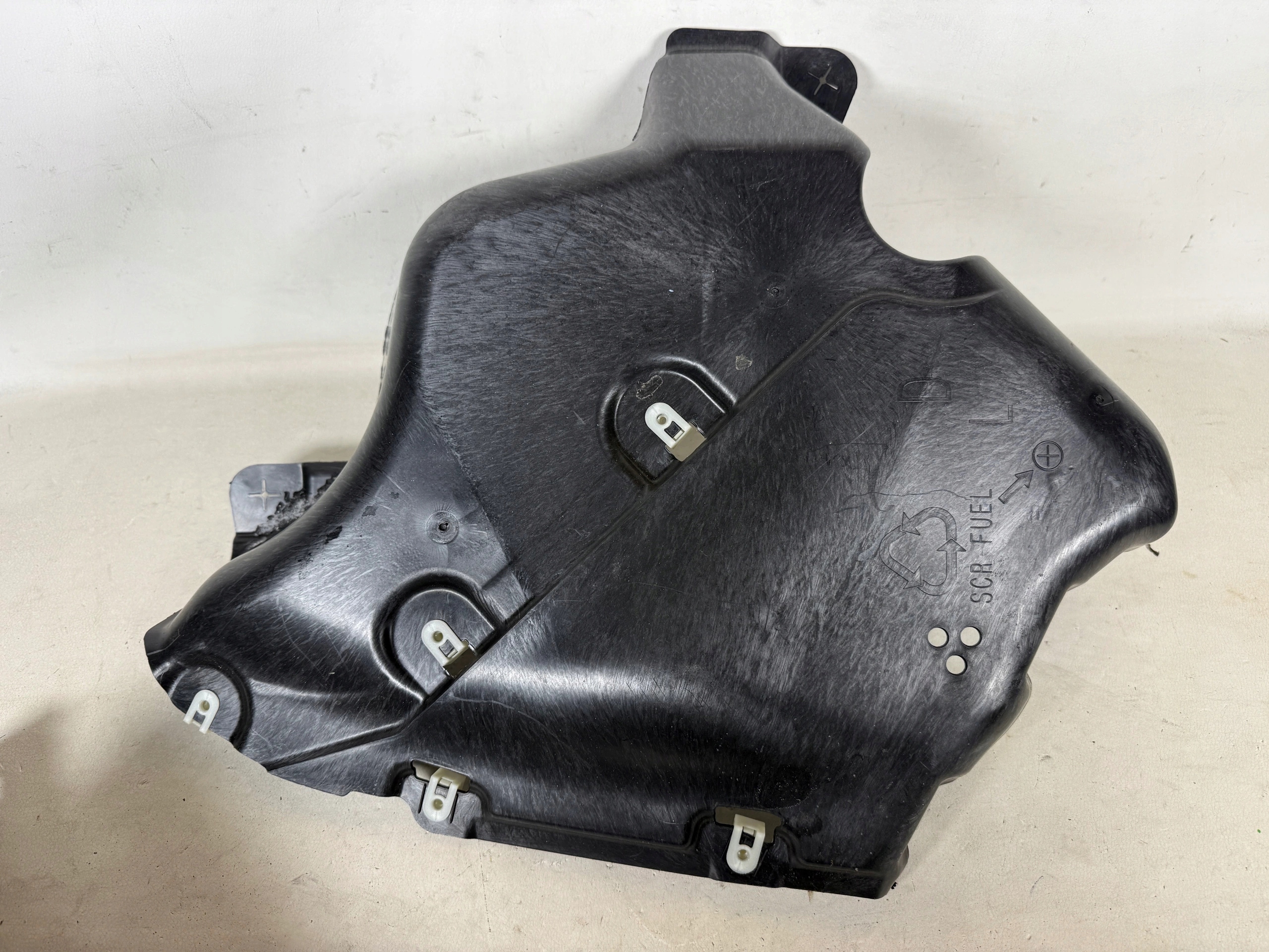 BMW 3 G20 G21 Blende Abdeckung Unterfahrschutz abdeckung heck 7447185