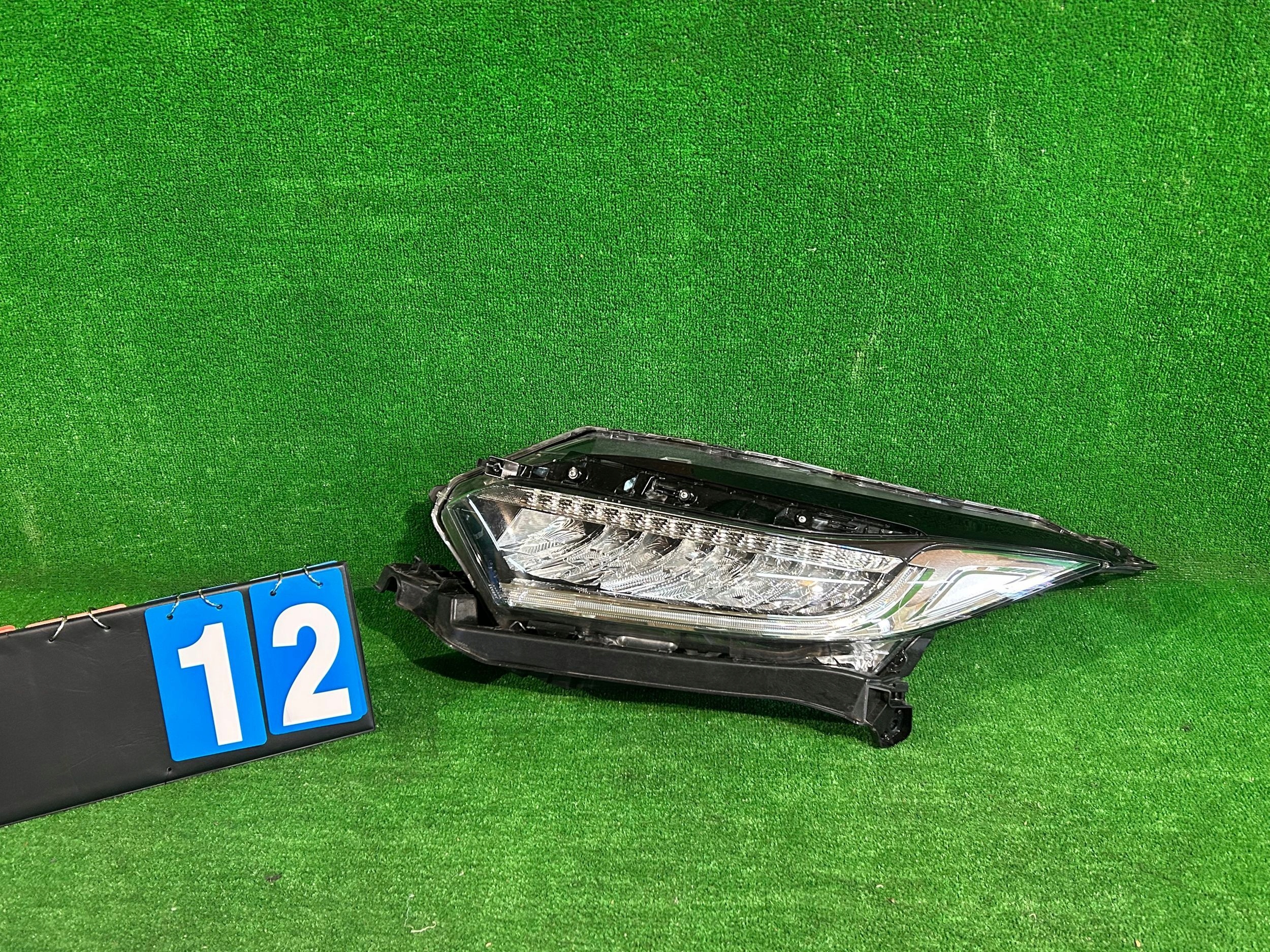 REFLEKTOR left HONDA HR-V II FULL LED