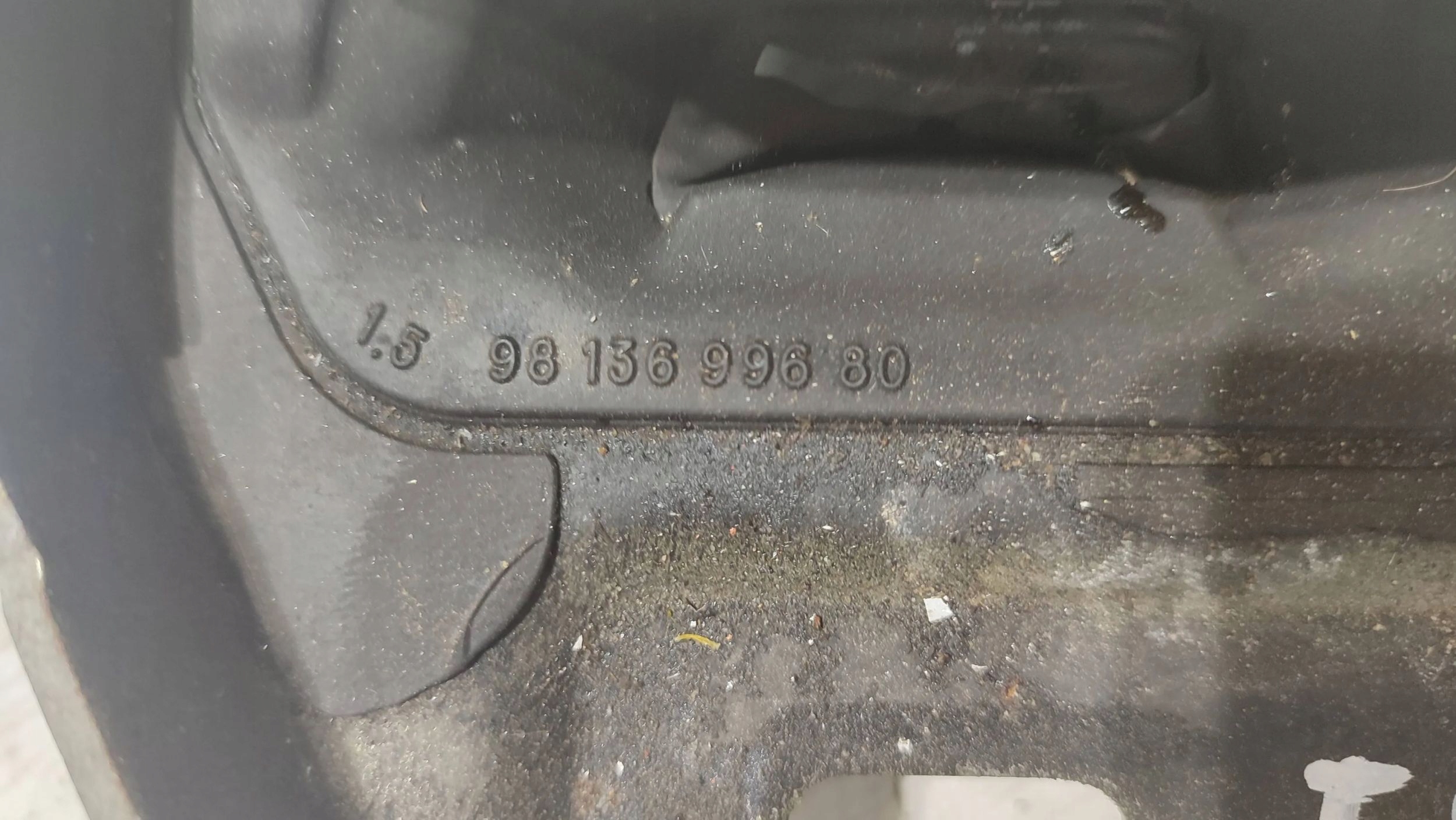 Peugeot 508 II 22r 1.2 gearbox mounting