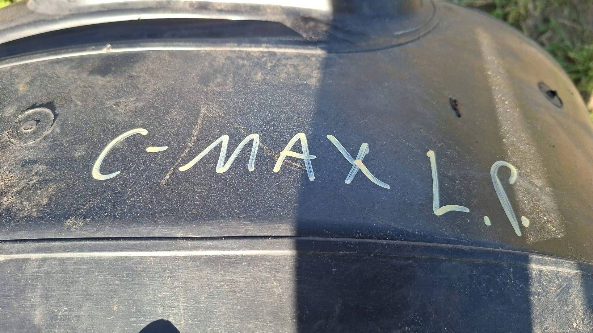 podblatník předek strana levá Ford C-MAX II AM5116115BF