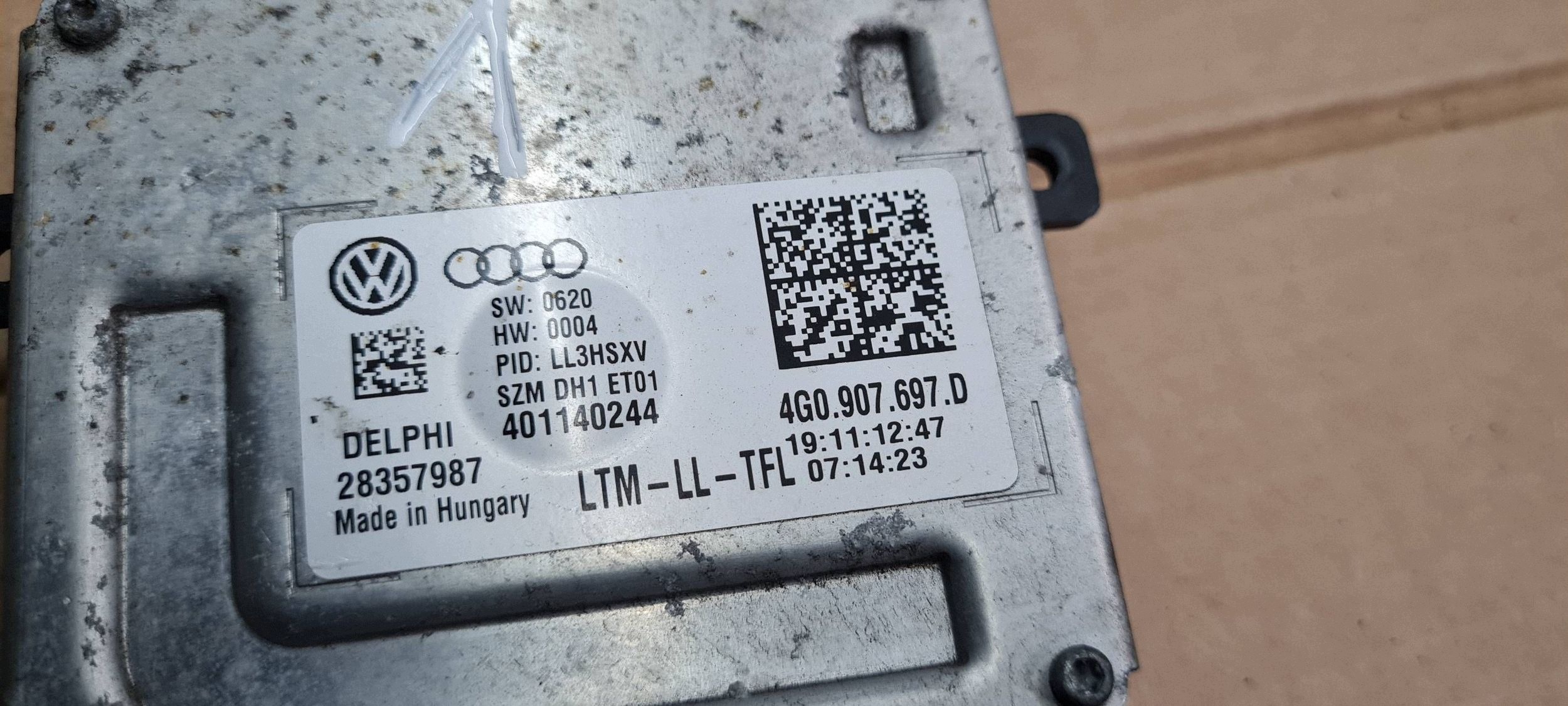 Q5 8R LIFT module control unit control unit LED 4G0907697D A4 B8 A5 8T A6 C7 4G
