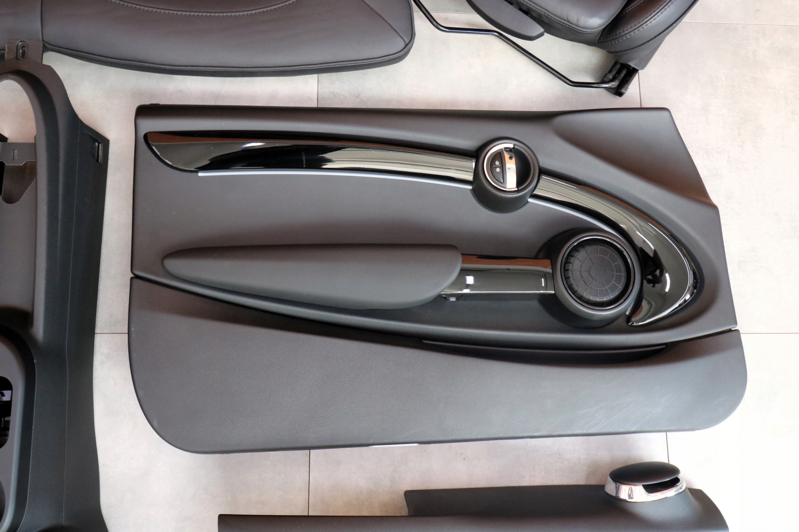 MINI F57 inner seats heated ISOFIX leather CARBON BLACK HARMAN