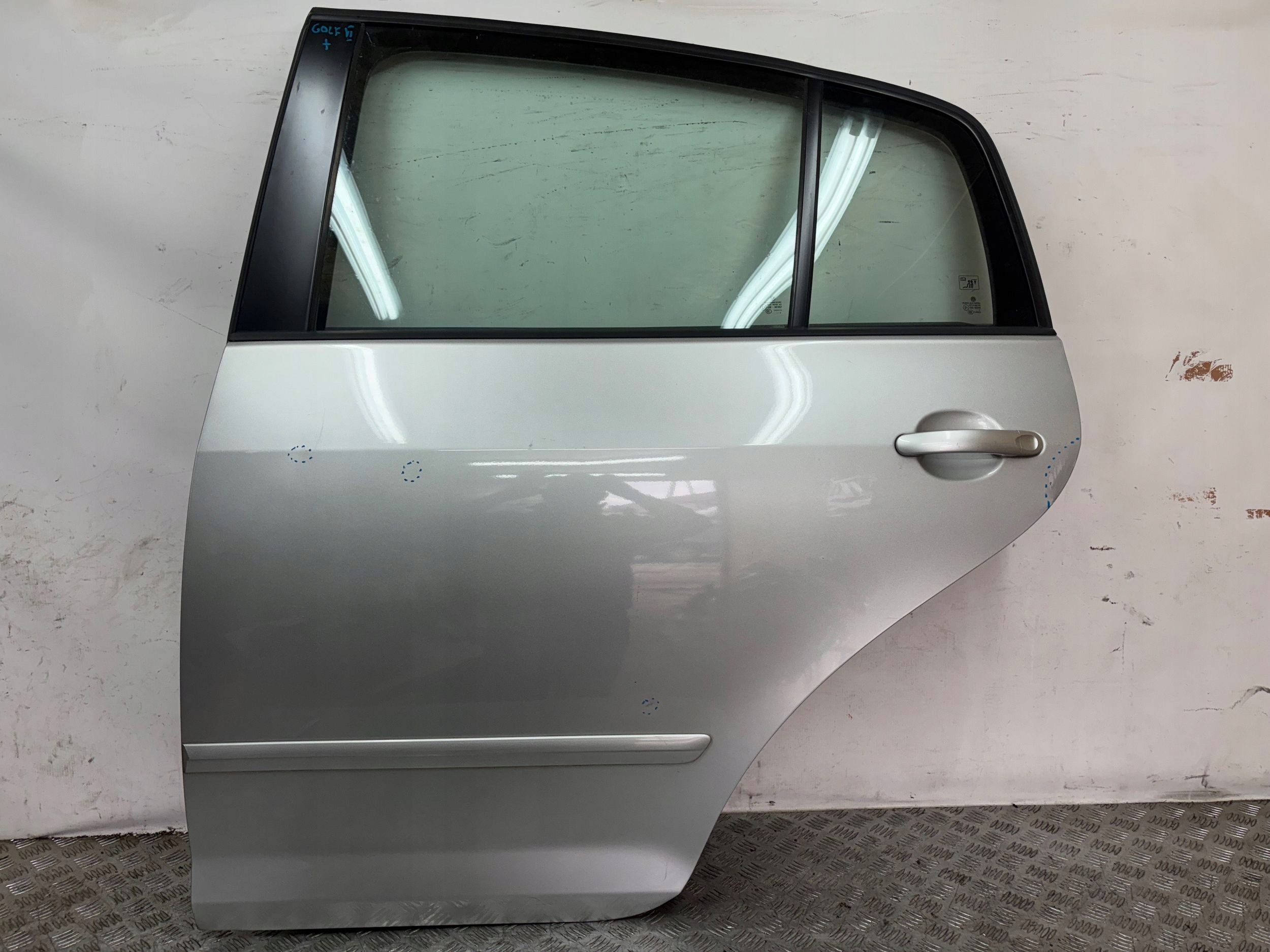door rear part rear. left VW GOLF V VI plus
