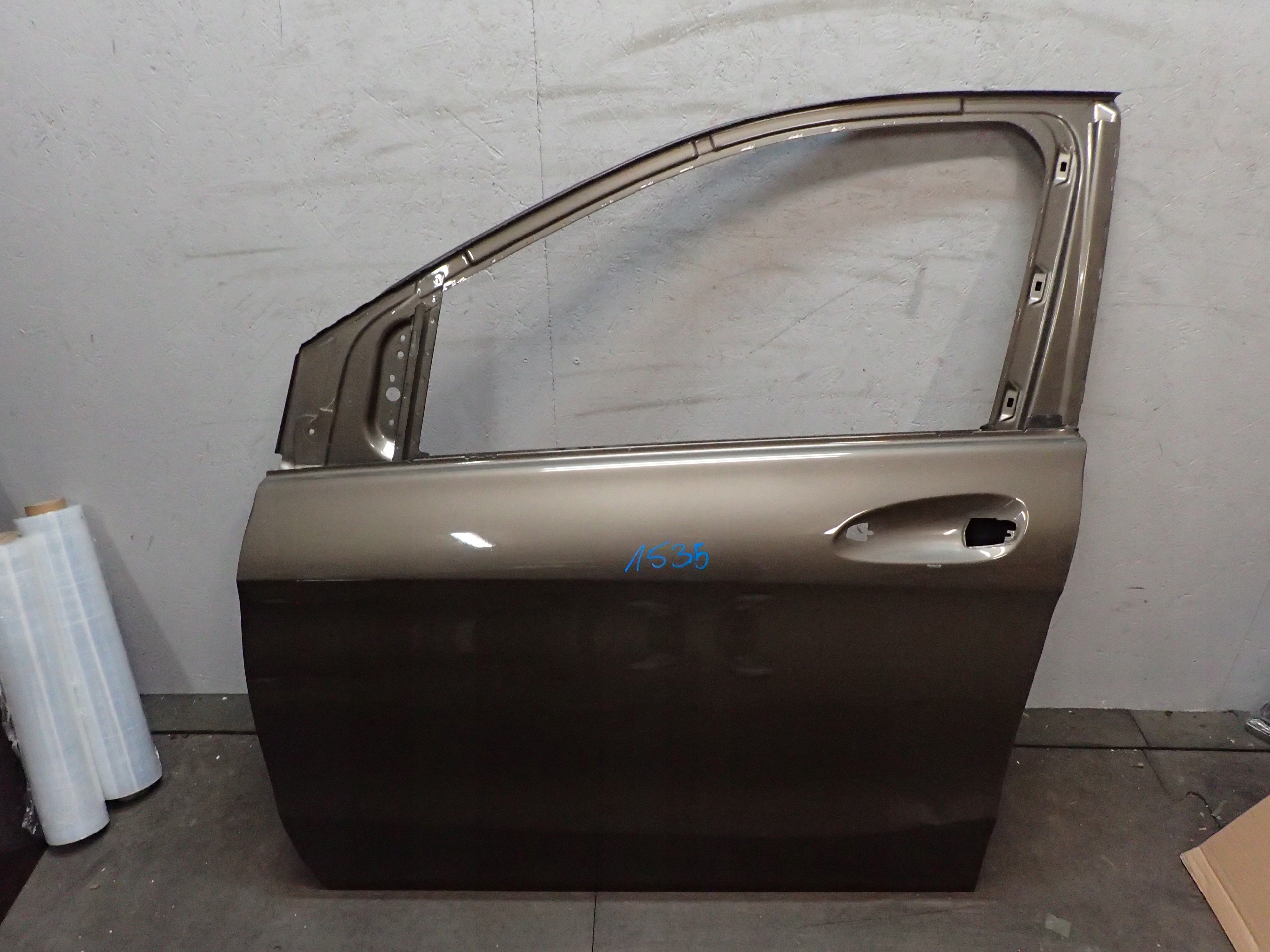 dveře předek levé MERCEDES B KLASA W246
