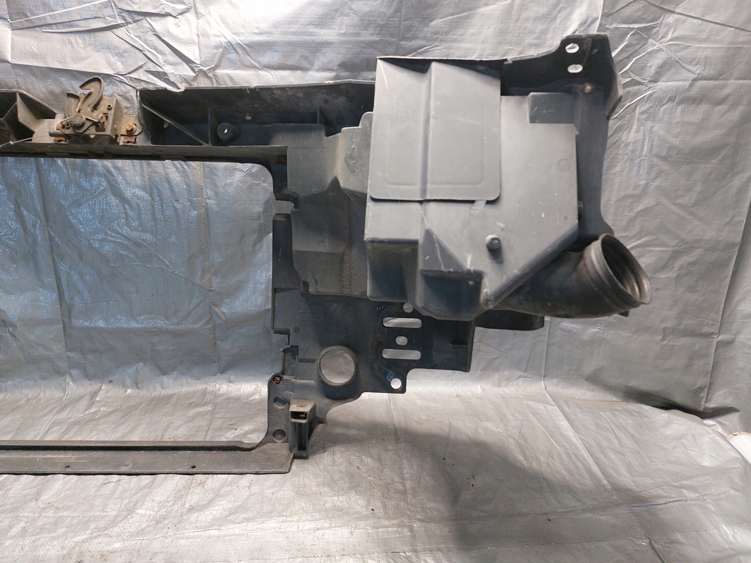 support panel for radiators pillar VW SHARAN and LIFT 2.8 VR6