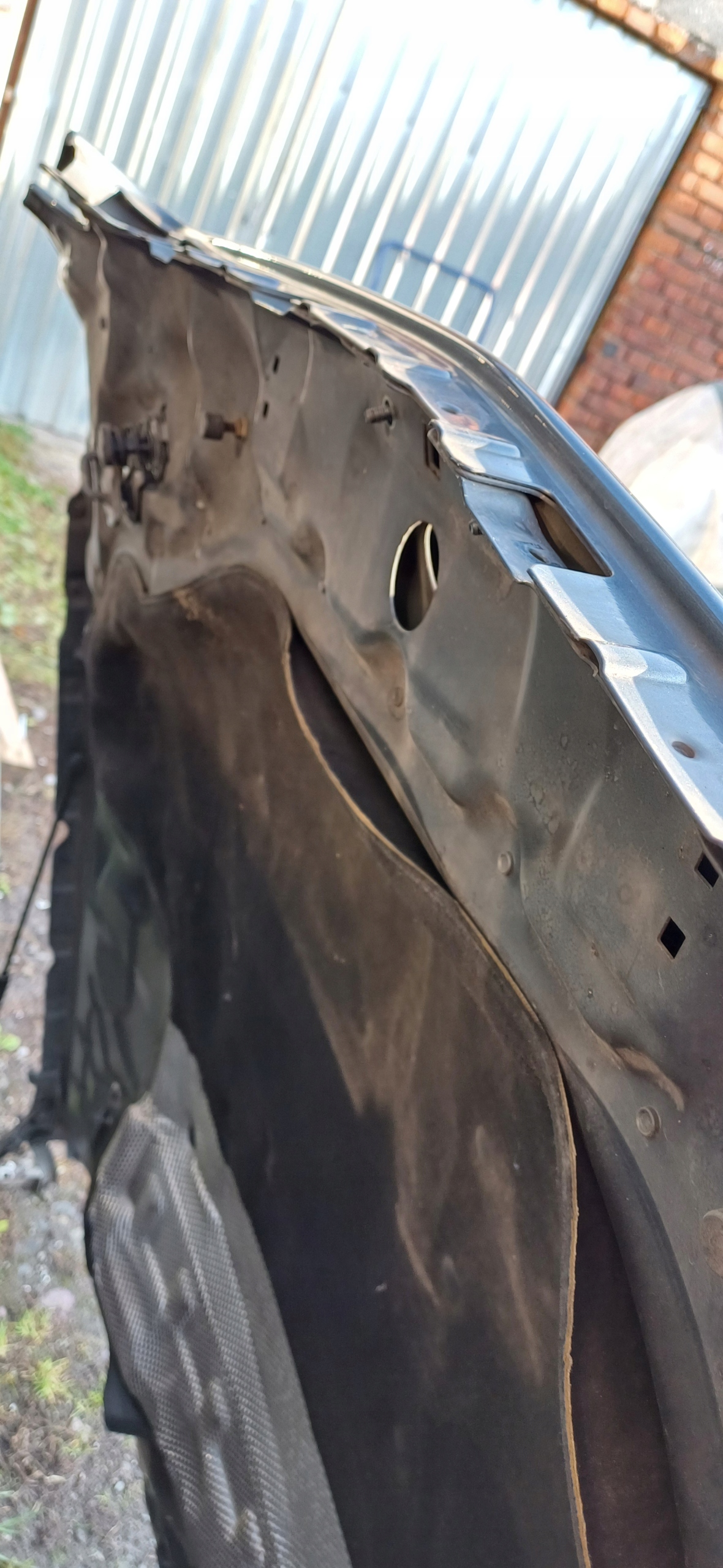 MERCEDES W211 LIFT 368 Capot d’aluminium PROSTA