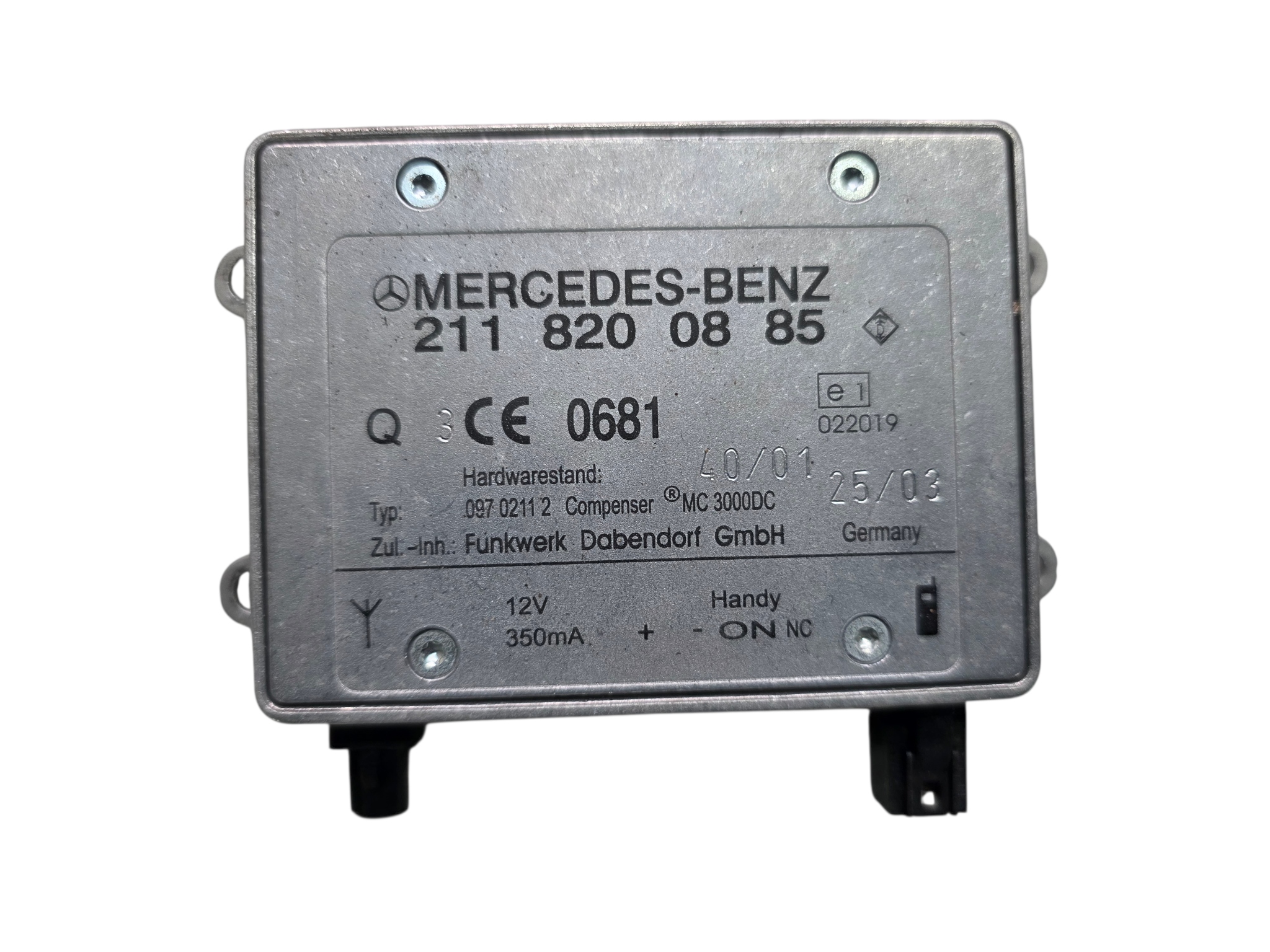 amplifier ANTENY MERCEDES W211 2118200885