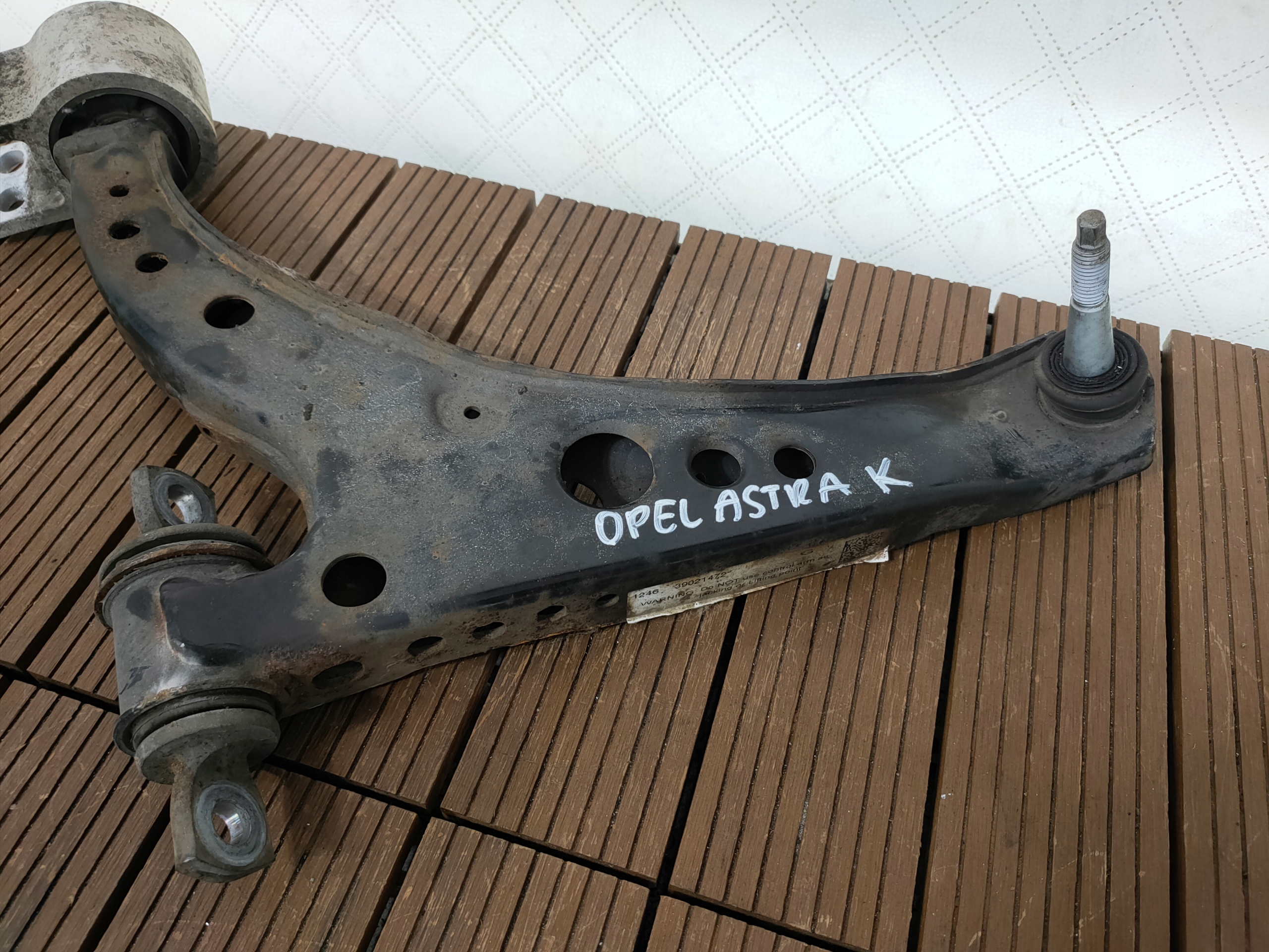 OPEL ASTRA K V 15-21 arm front left front 39021472 OE