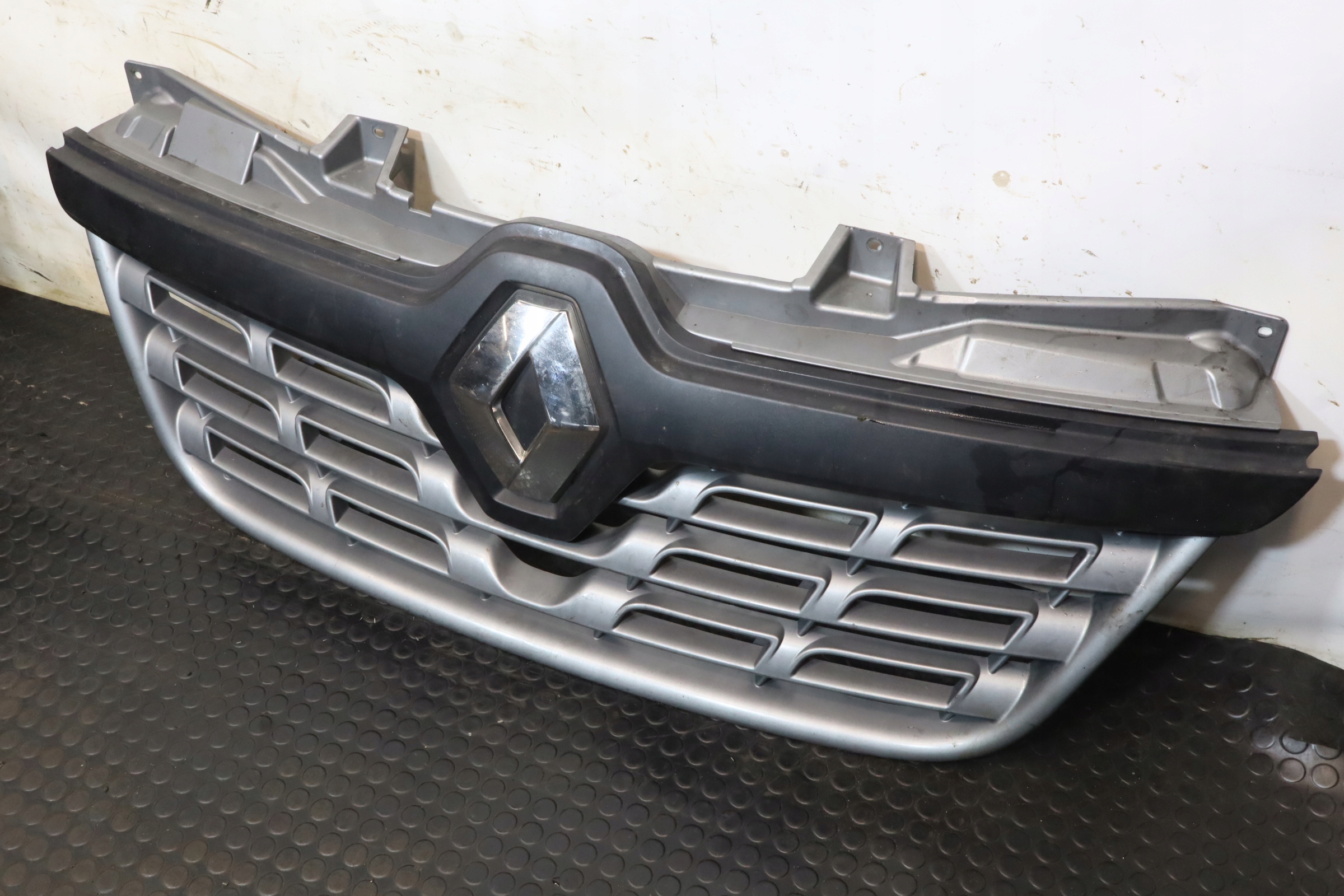 Renault Master II Kühlergrill FRONTGRILL Kühlergitter - Thumbnail 4
