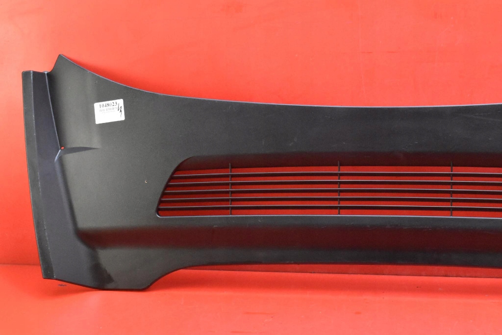 cover under the window 1619812-00-A TESLA MODEL Y 20