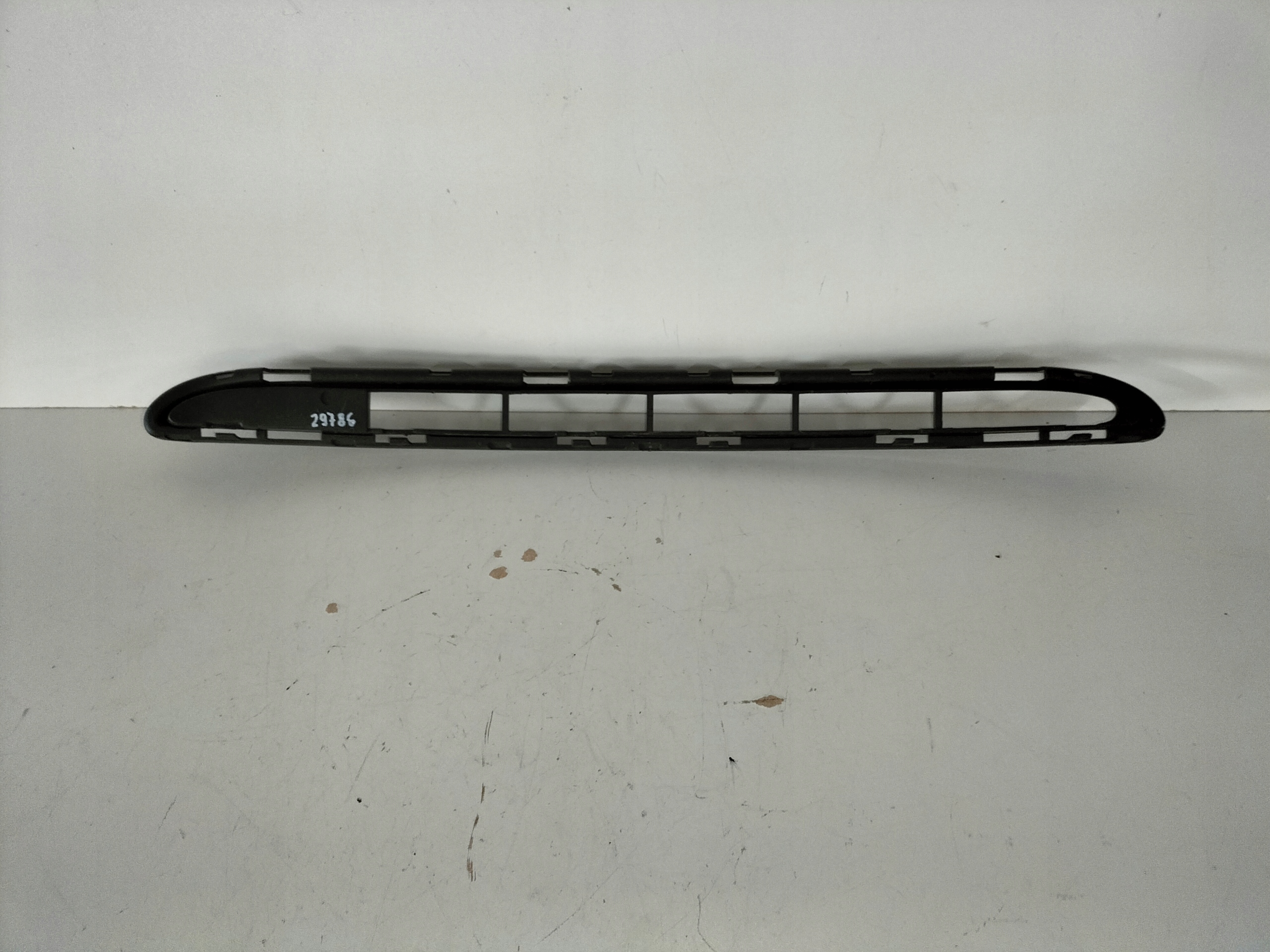 grille grid of a bumper front RENAULT CLIO 3 III 09