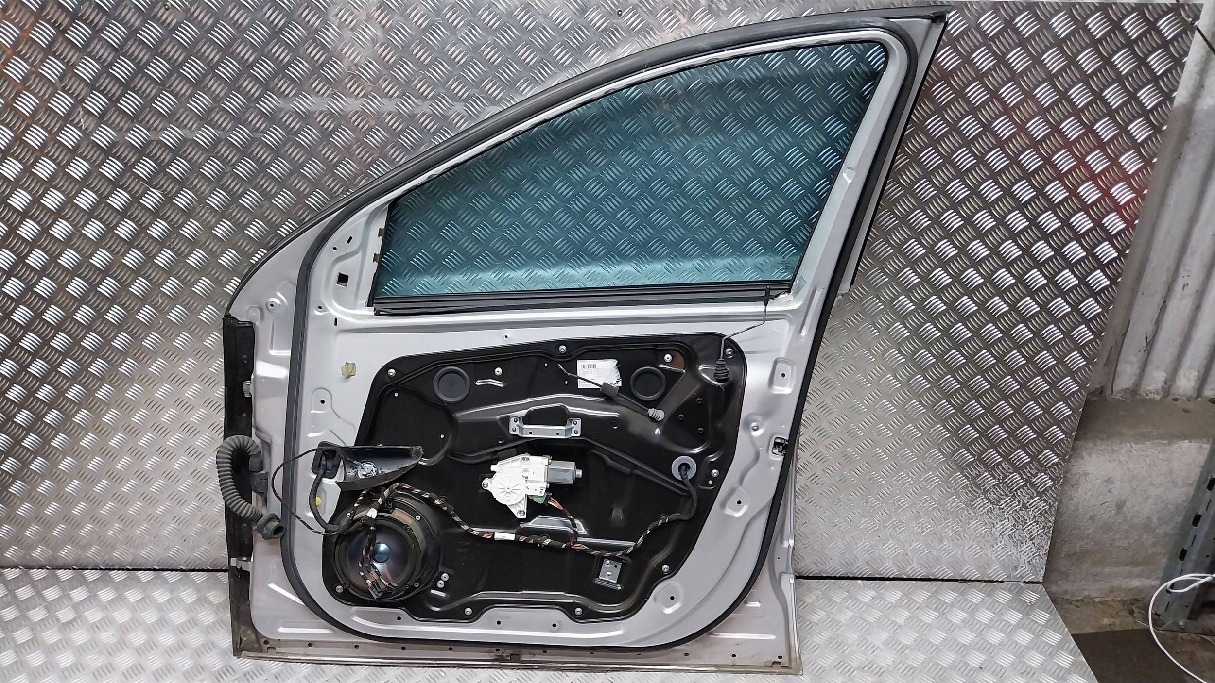 door front right MERCEDES R-KLASA W251 05
