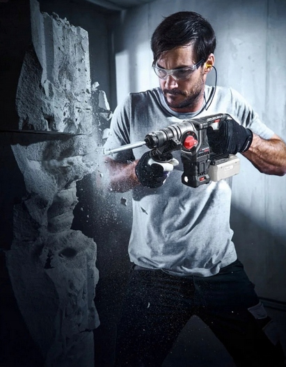 MŁOTOWIERTARKA PERFORMANCE AKU x20V Młot 4Ah Maksymalna moc 600 W