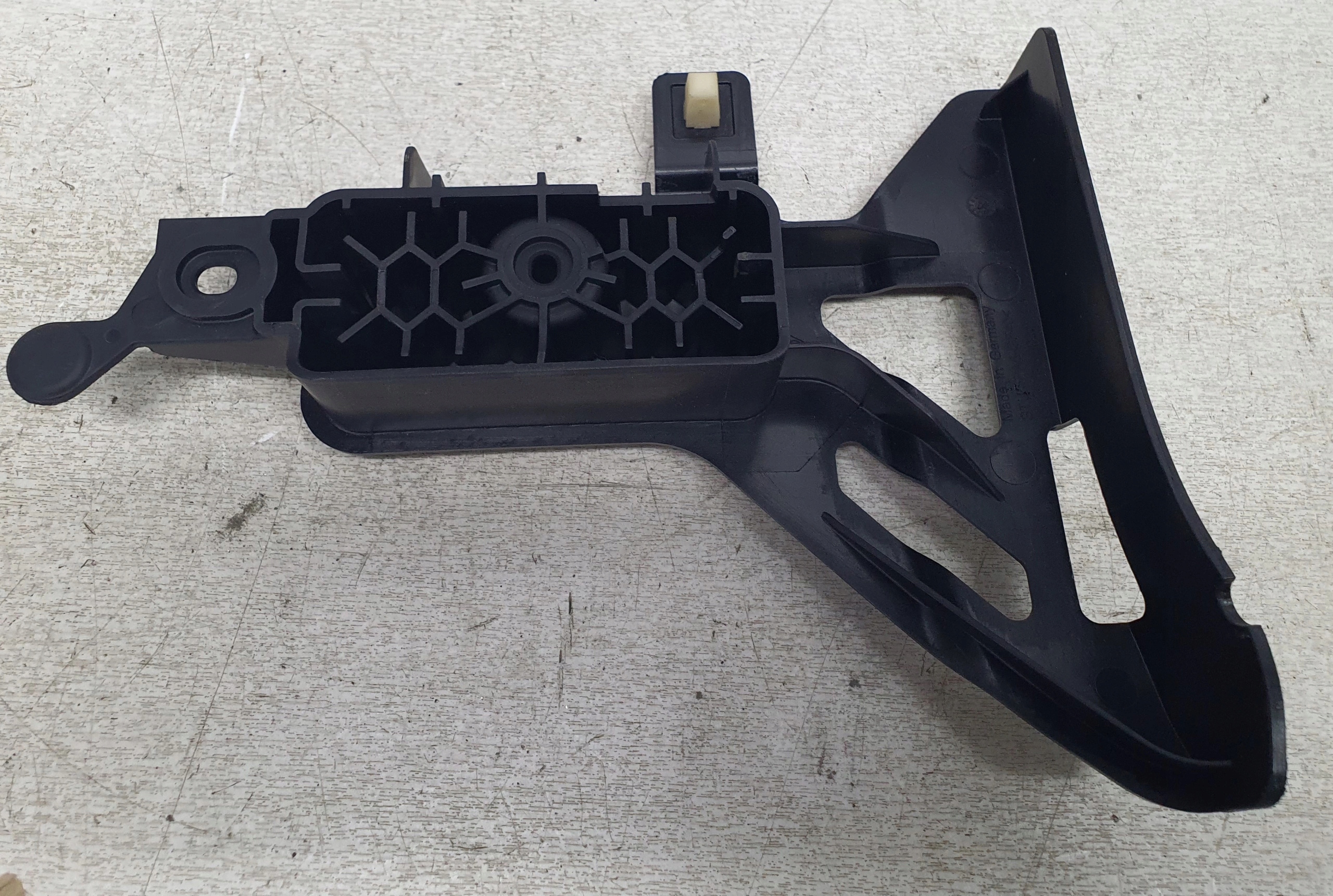 Halter SITZ PORSCHE CAYENNE II 7P