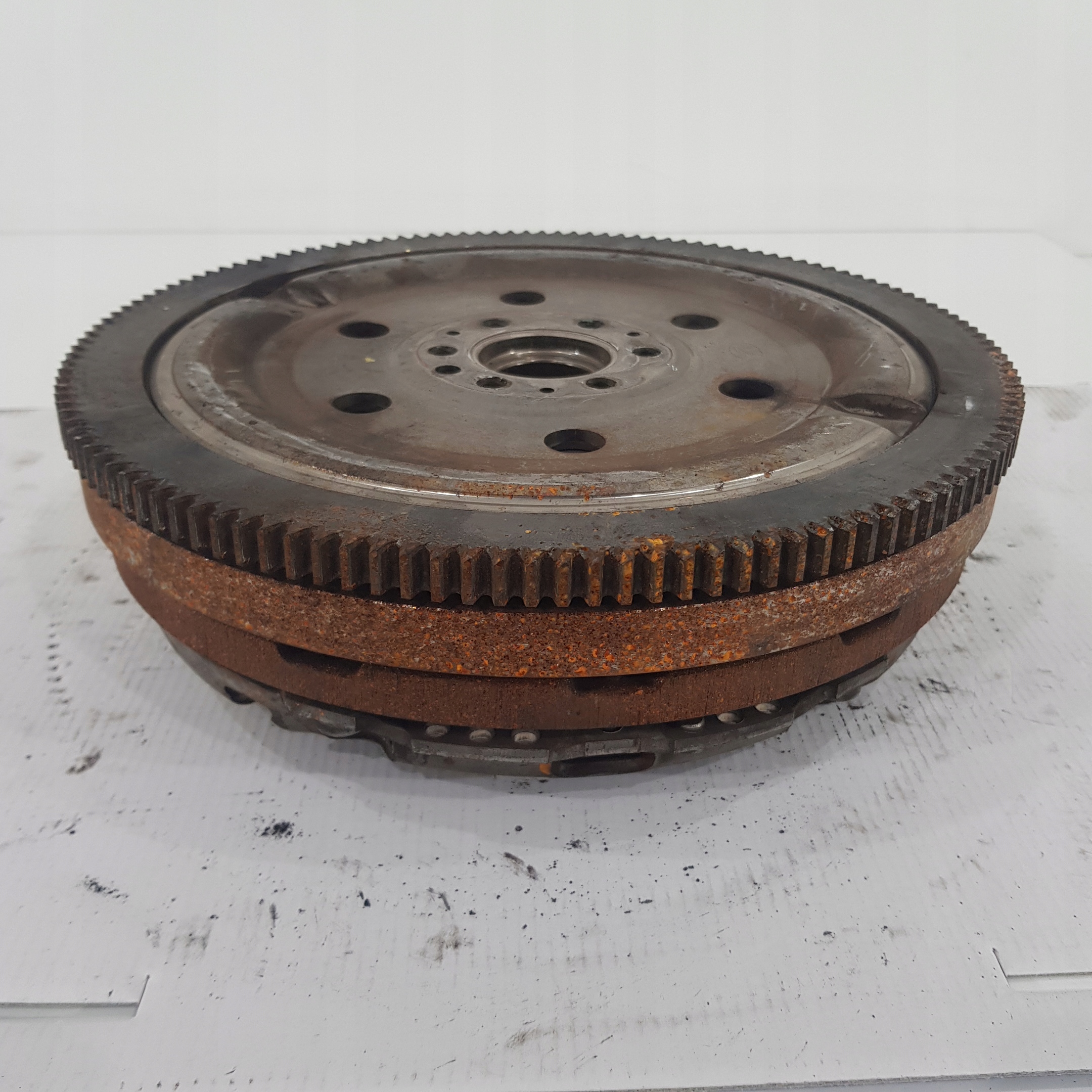clutch wheel flywheel FORD FIESTA 1.6 TDCI 8V
