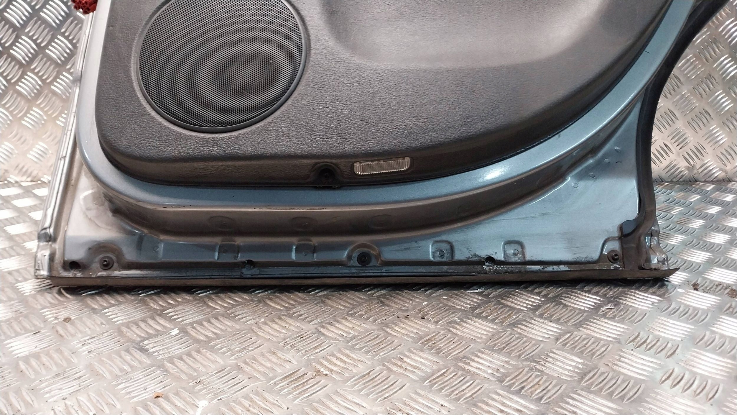 Tür heck rechts VW PASSAT B5 Sedan 96