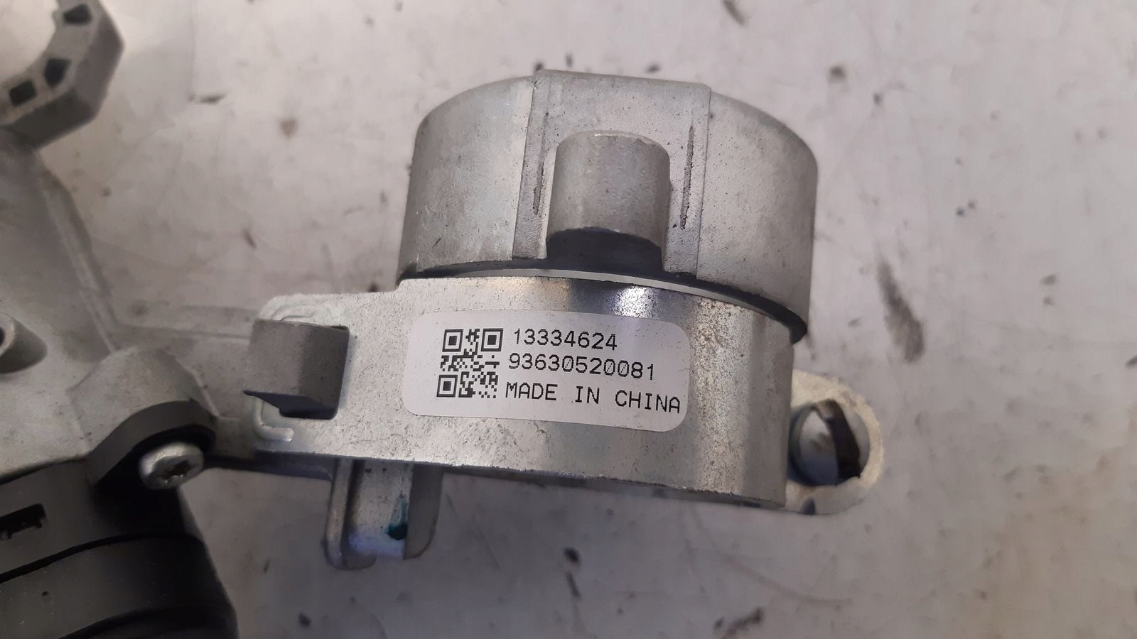 ignition lock cylinder key Opel Astra J 2,0 CDTI