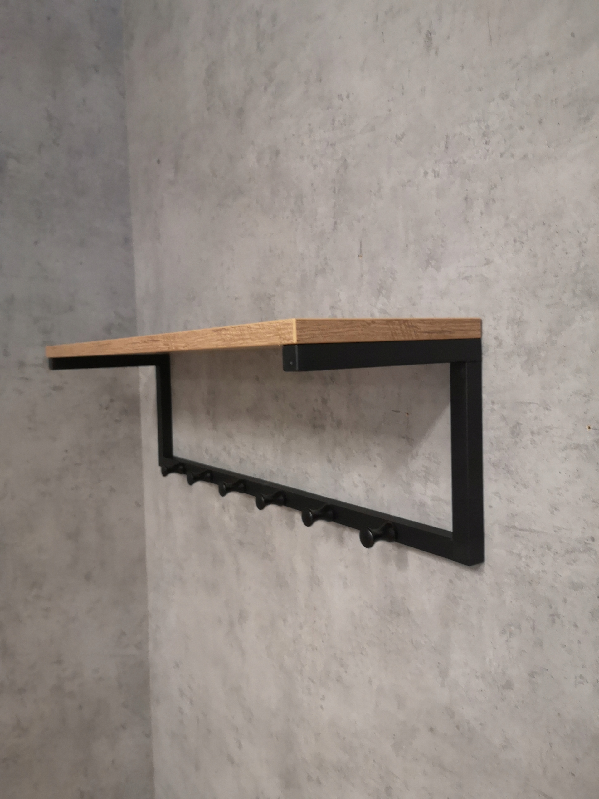 WIESZAK ŚCIENNY Z PÓŁKĄ KL04-6 ALU LOFT 70 CM Marka Alu Cube