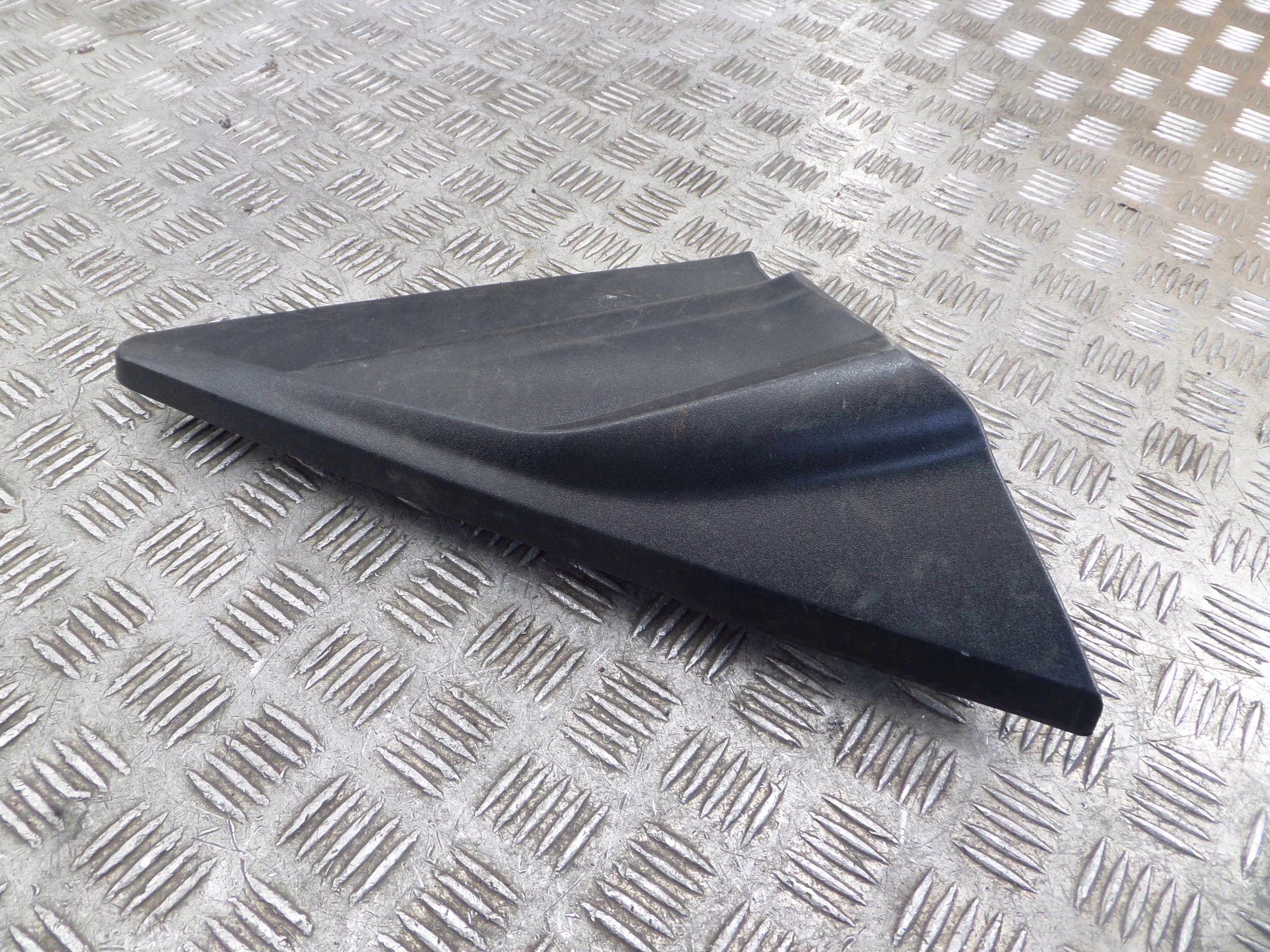 FORD TRANSIT CUSTOM 14- spoiler trojkat right BK21-V16004-AGW