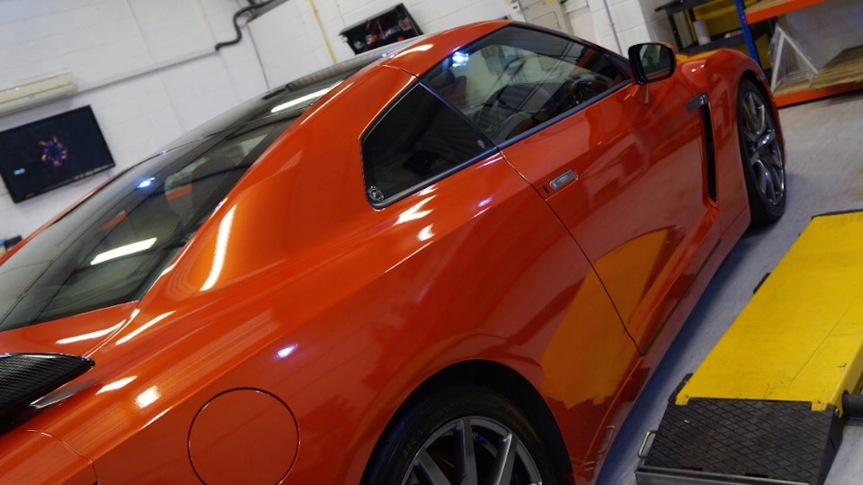 HEXIS Folia PAPAYA ORANGE GLOSS 152x100cm Kod producenta HX30OPAB