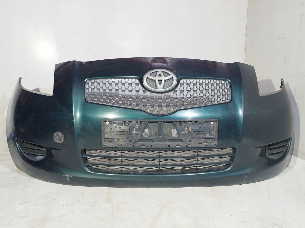Toyota Yaris II 2 bumper front front 6S3