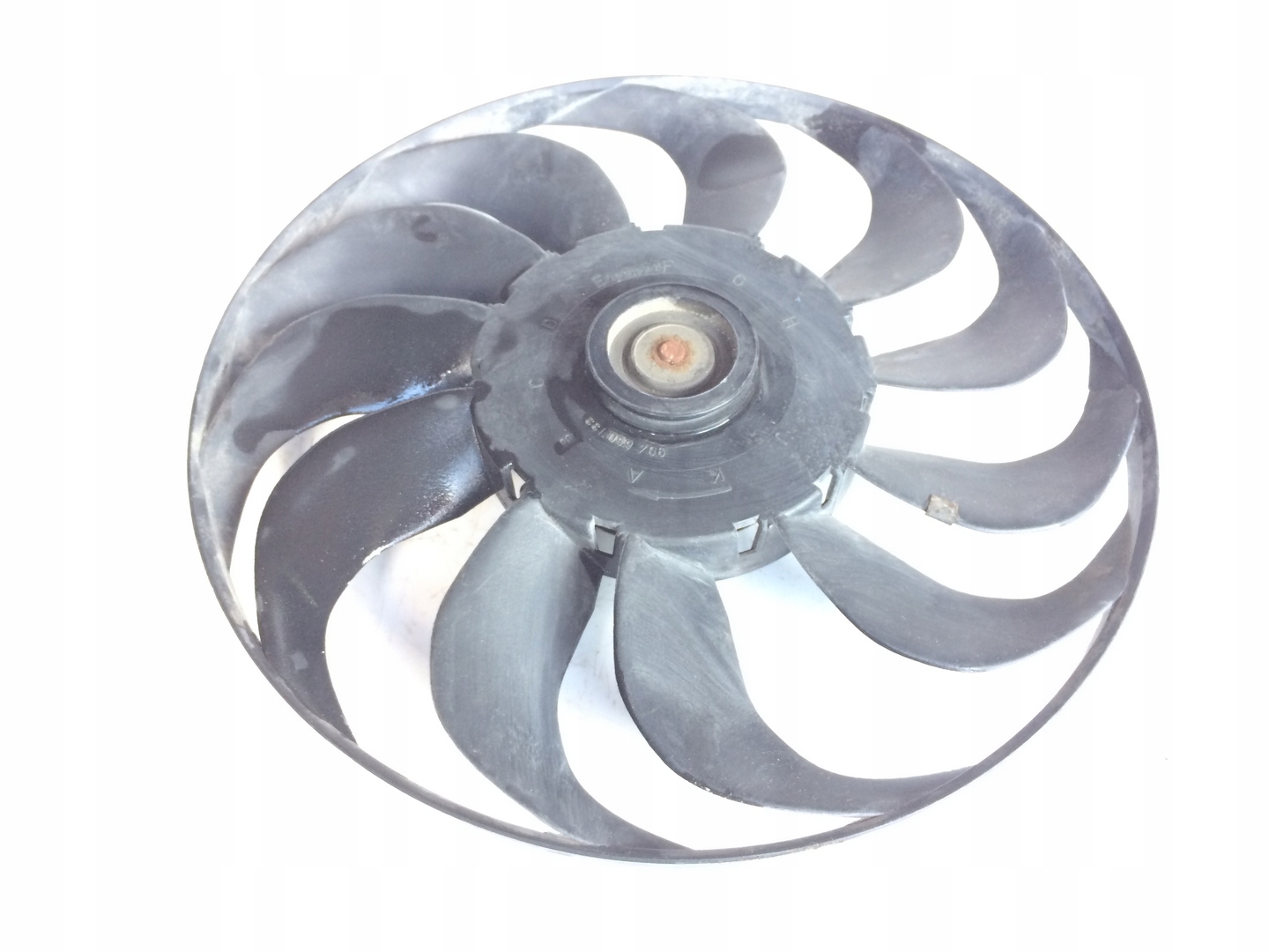 ventilátor chladiče VW GOLF III 1H0119113 VW
