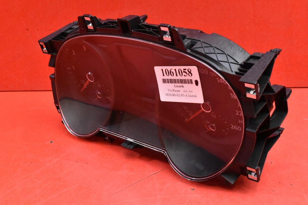 dials dials EU 3G0920751A VW PASSAT B8 2.0 TDI 150 KM 14-20