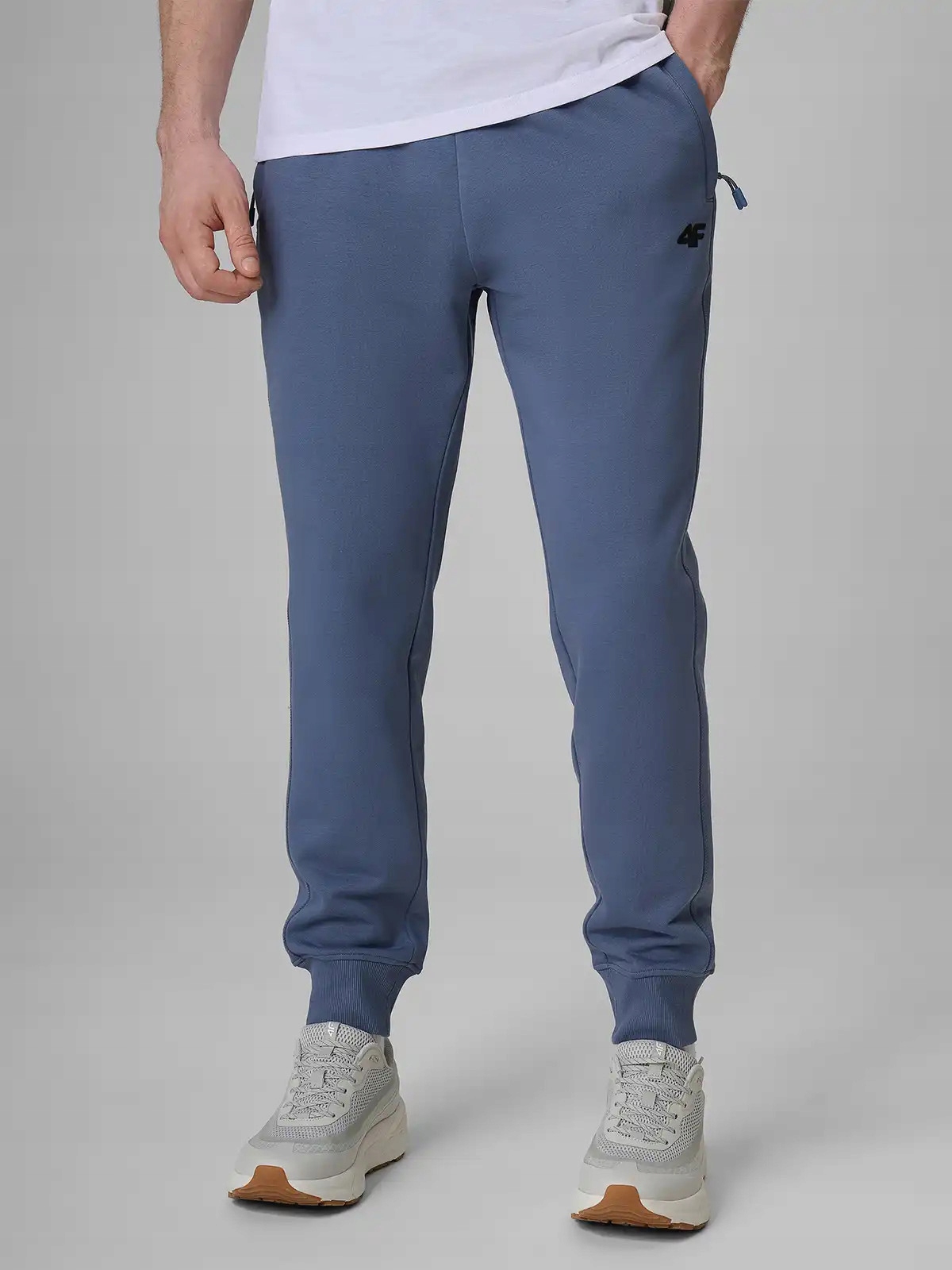 4F Pánské Sportovní Jogger Tepláky, Velikost M1674, SS26