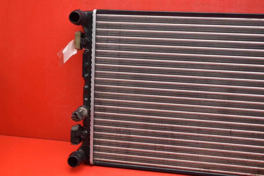 water cooler D7S002TT VW POLO 4 IV 9N 1.4 16V 75 KM