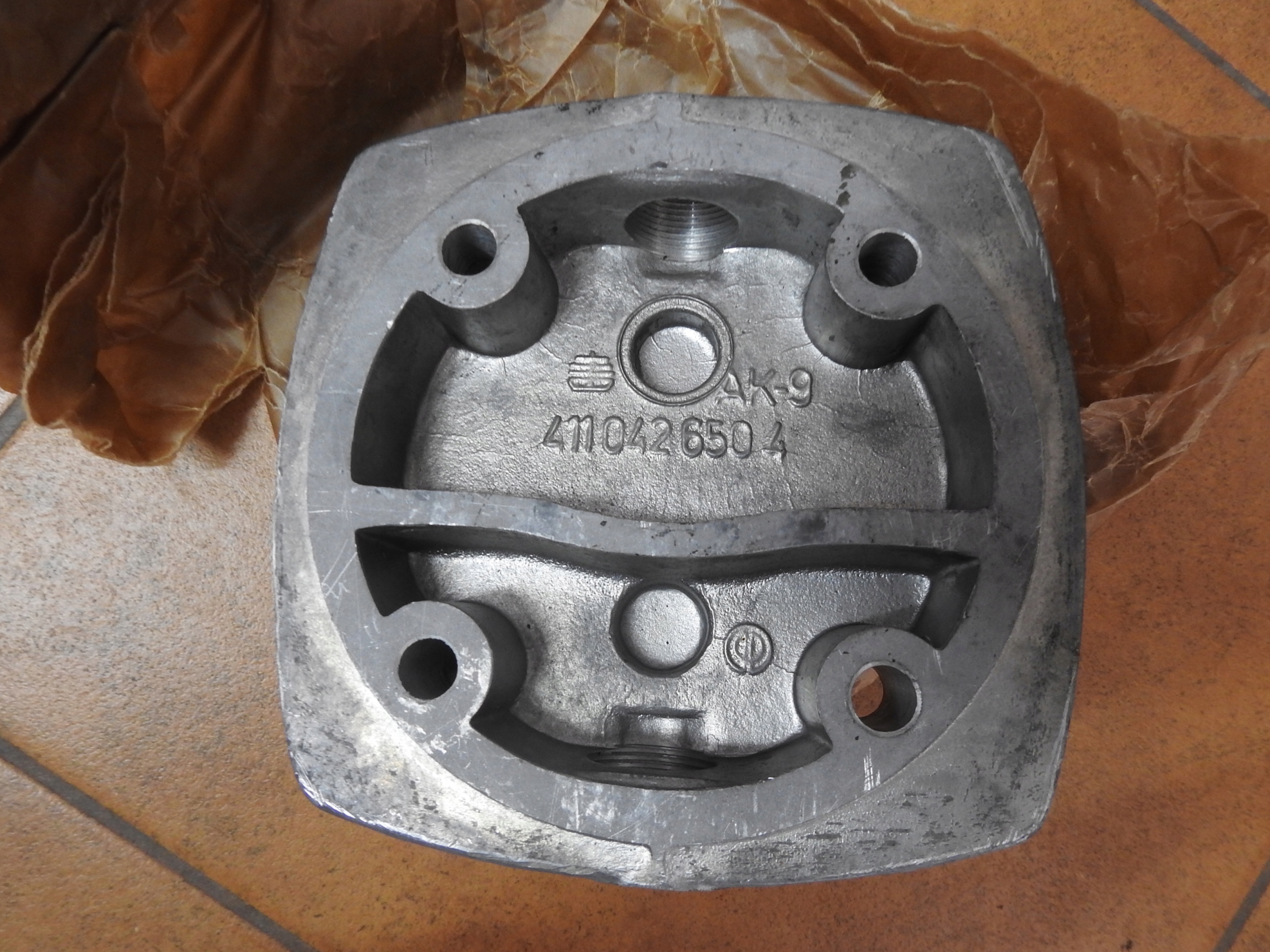 głowiczka głowica sprężarki HS17 HS-17 STAR 200 266 244 Typ samochodu Samochody ciężarowe