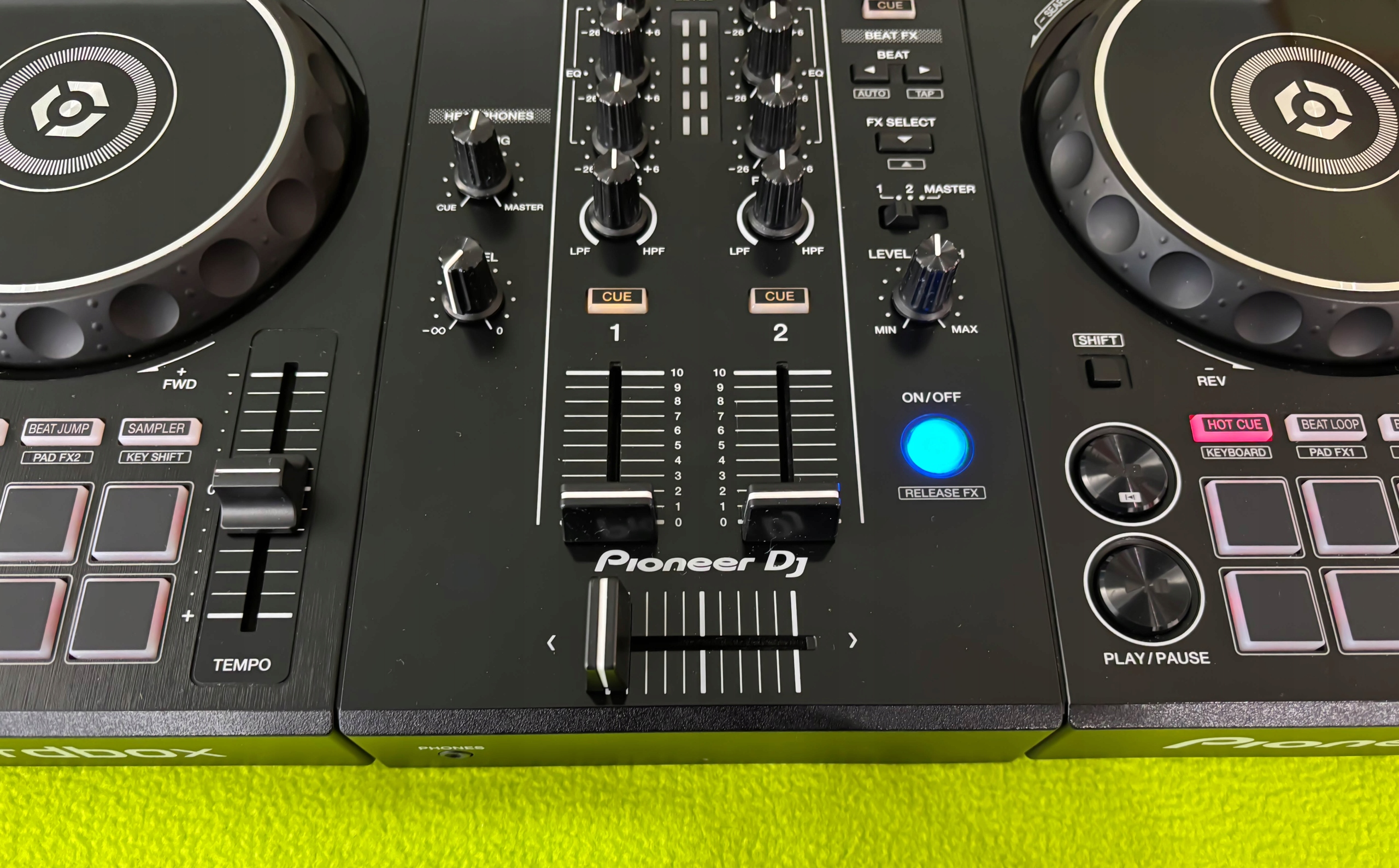 T*d様 Pioneer DDJ-400 DJコントローラー Pioneer DDJ-400 - Ceny i opinie - Ceneo.pl