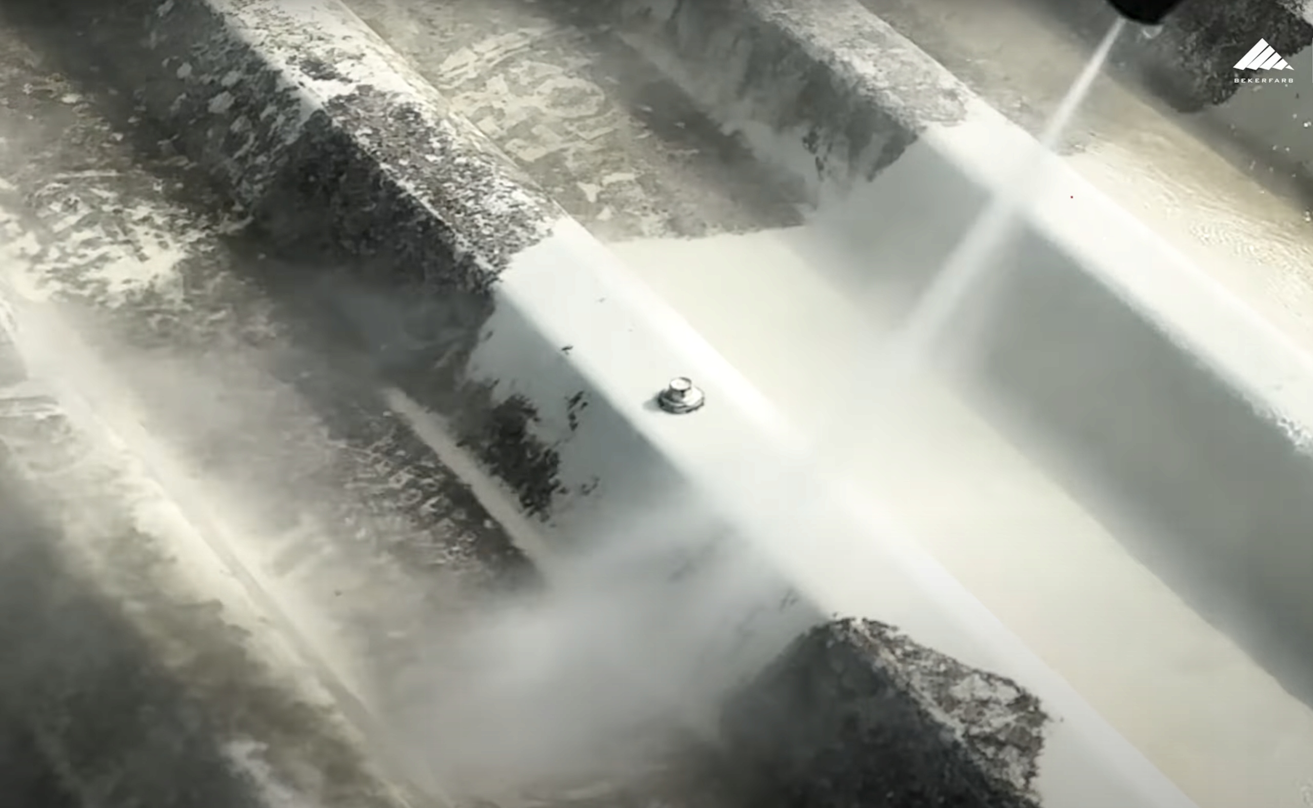 Farba na Dach Podkładowa do Dachu z Blachy 5L Kolory Rodzaj farba