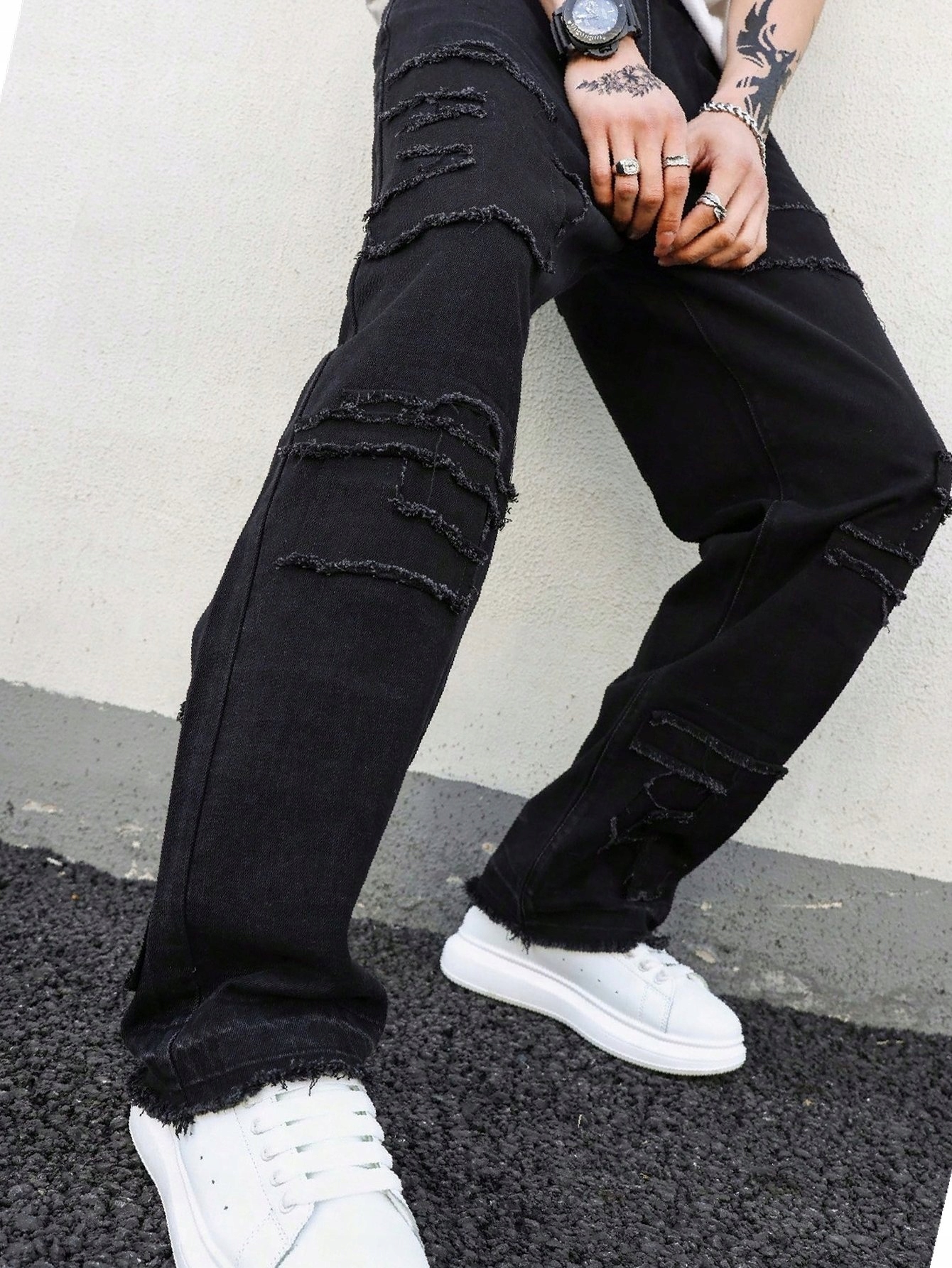 Pánské džíny se surovou povrchovou úpravou, černé s nášivkami, velikost L