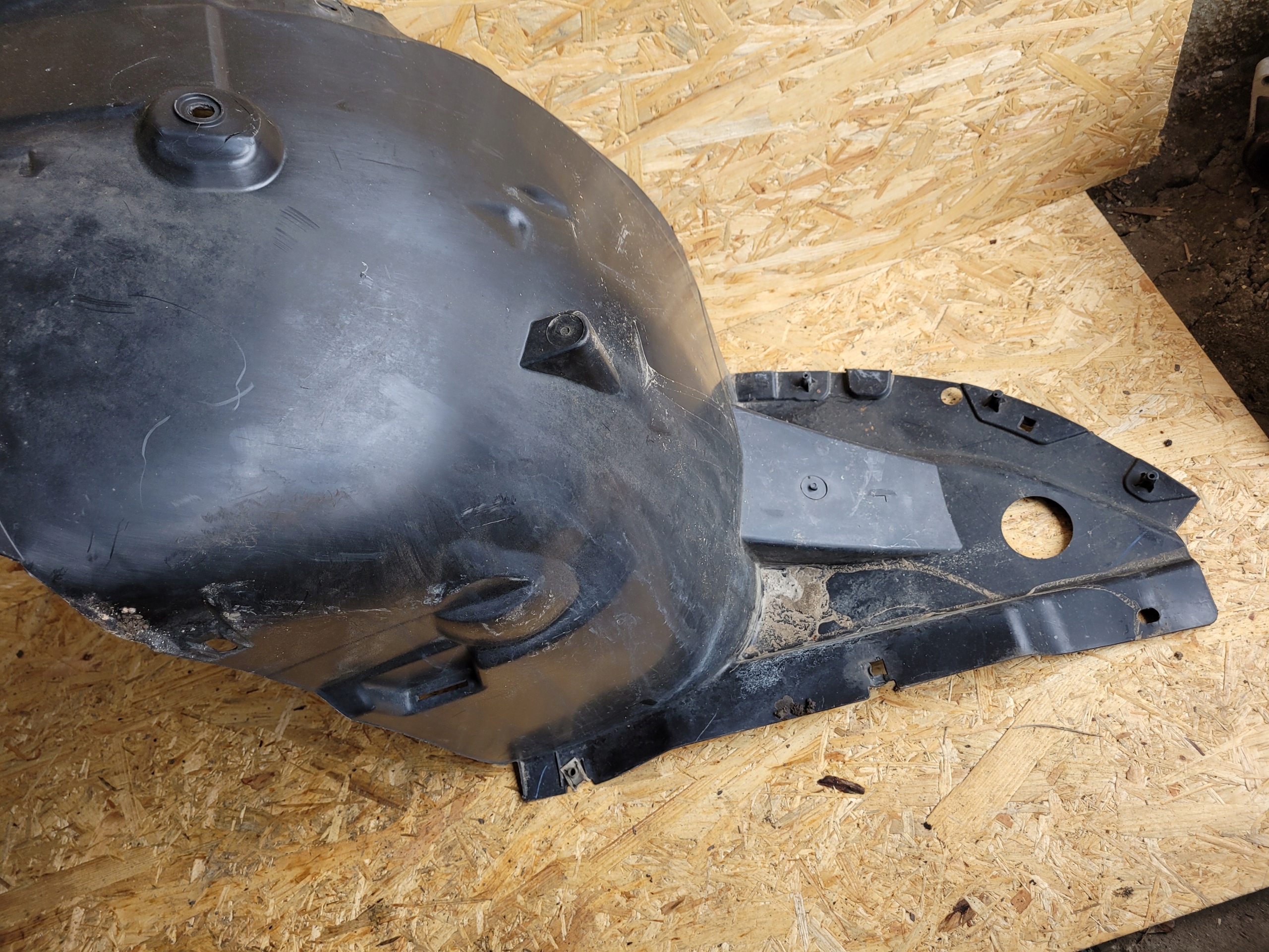 mudguard front front left CITROEN C3 III 3