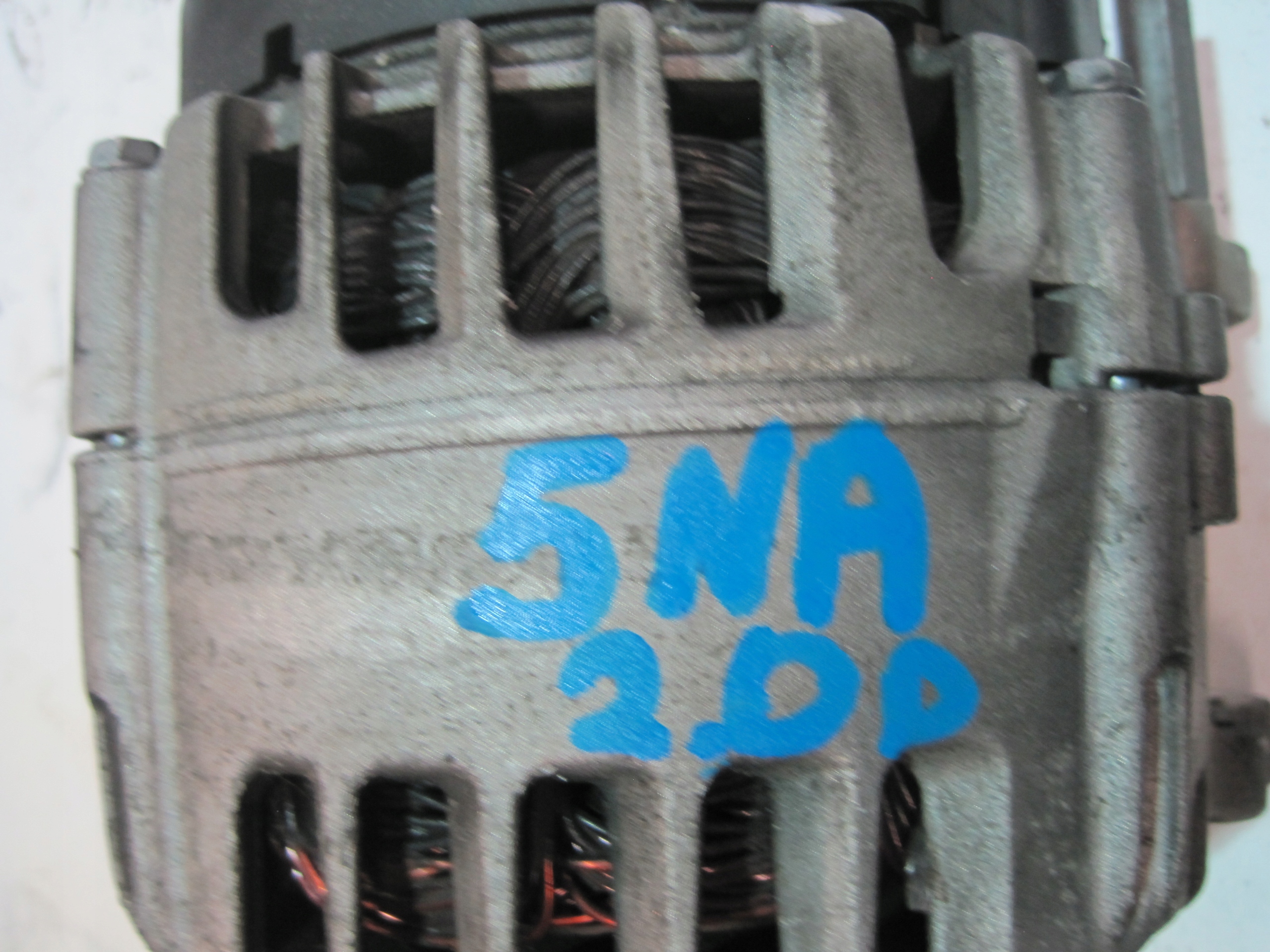 alternator VW TIGUAN 5NA 2,0D 04L903021D