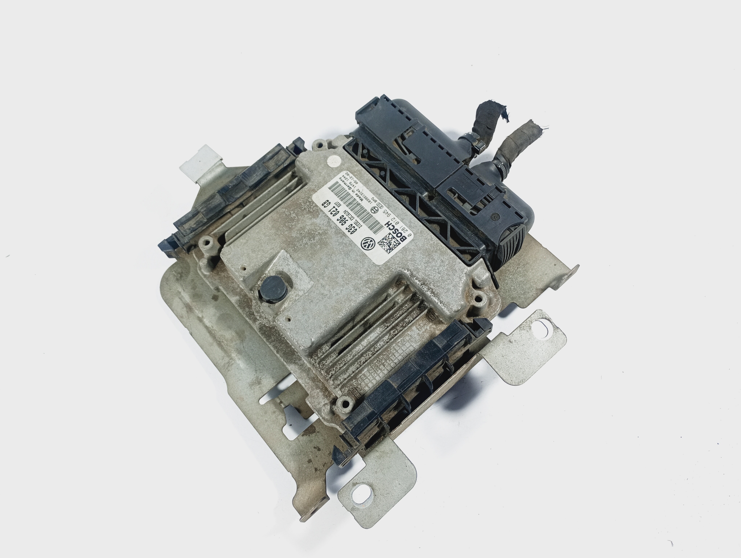computer control unit of the engine OE 03G906021GB VW TOURAN 1 and 04-07
