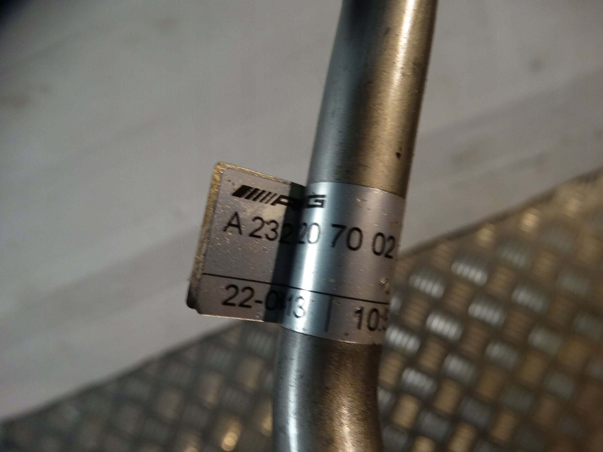 IDEALNY PRIJENOS AMORTIZERA MERCEDES SL W232 1