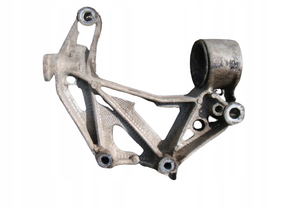 SEAT IBIZA III 3 02-08 1.4 TDI 3D 6L ŁAPA WSPORNIK SILNIKA LEWY PRZÓD